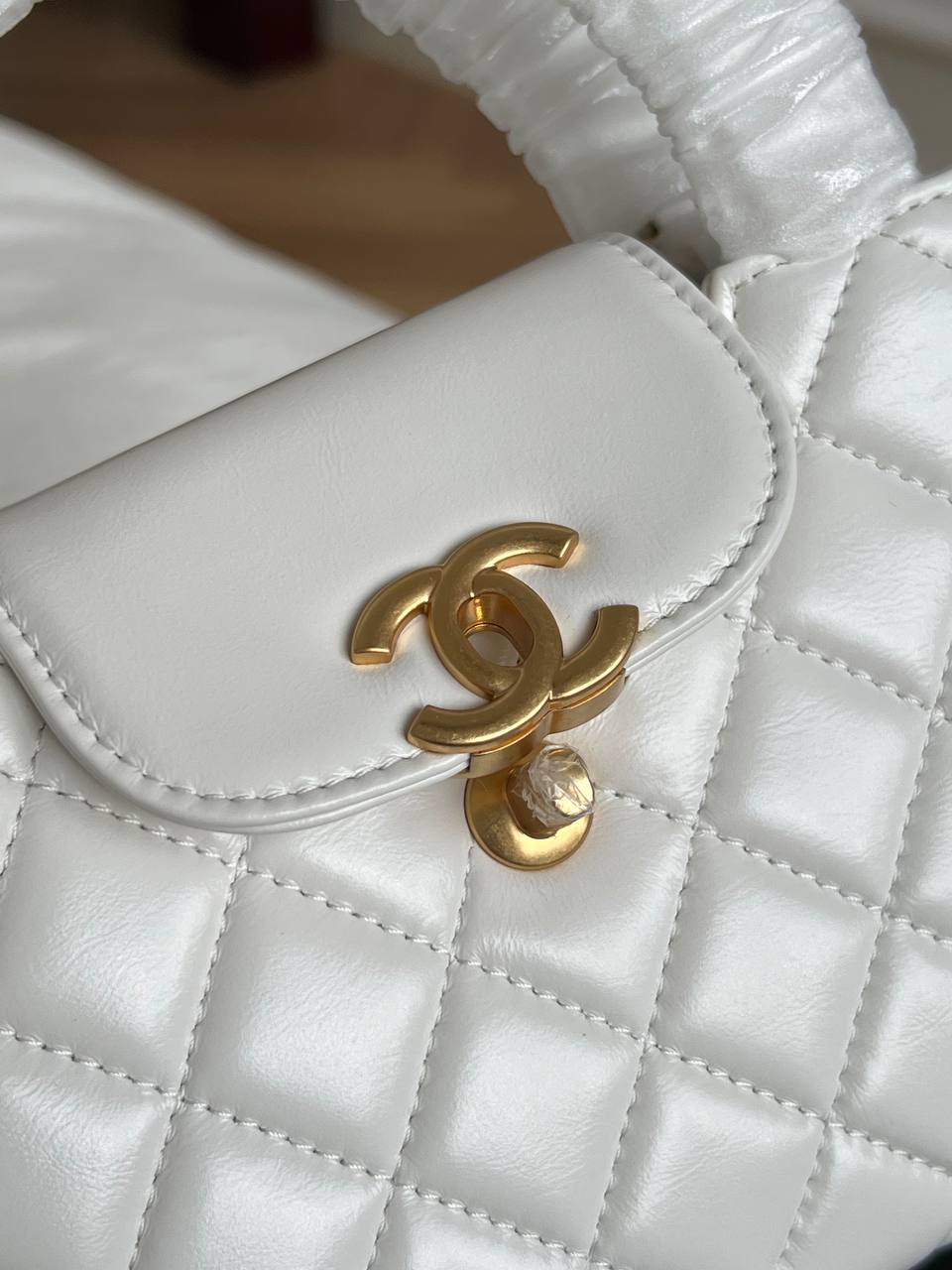 Chanel White Shiny Lambskin Quilted Mini Handbag With Gold CC Turn Lock