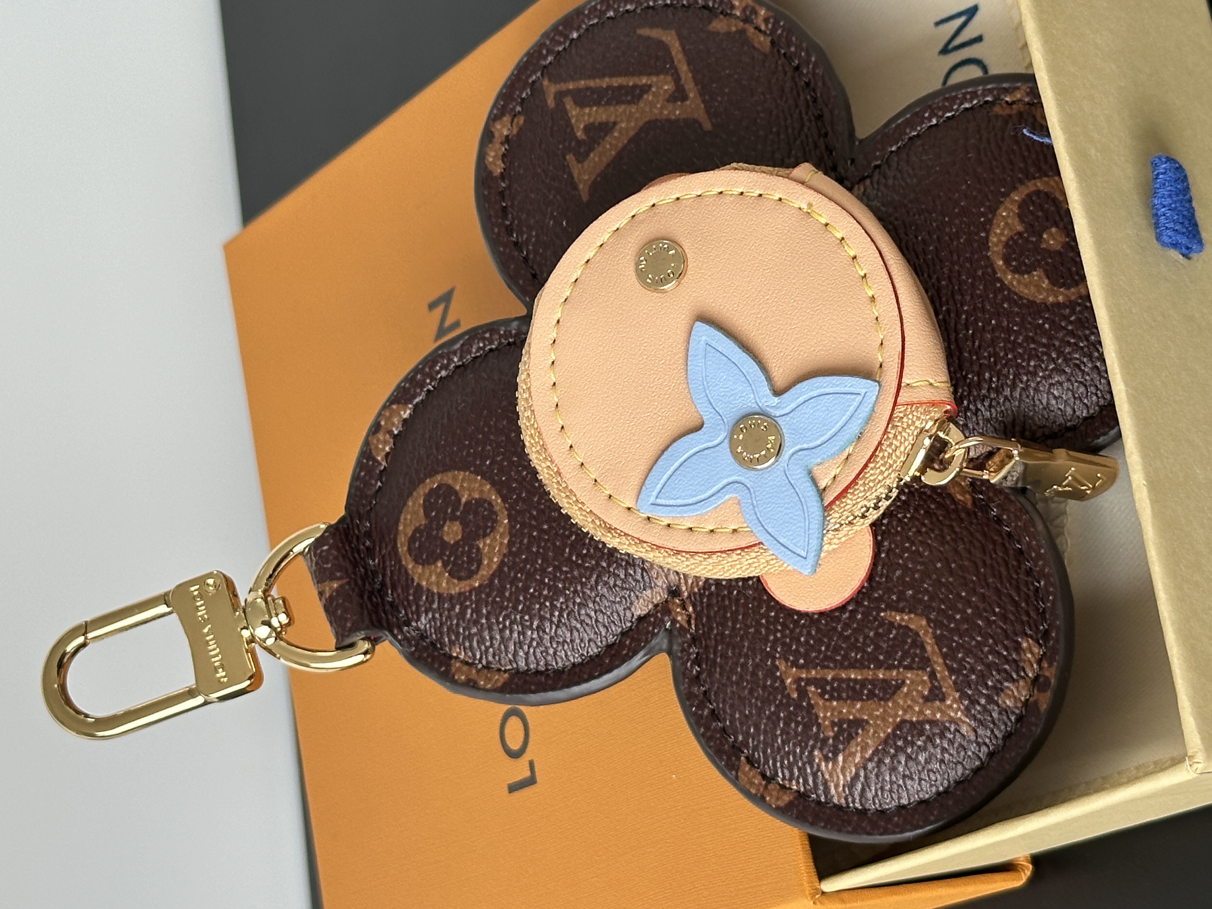 Louis Vuitton Vivienne Flower Pouch Bag Charm & Key Holder