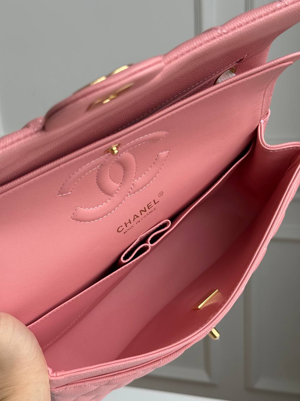 CHANEL Medium Classic Flap Bag
