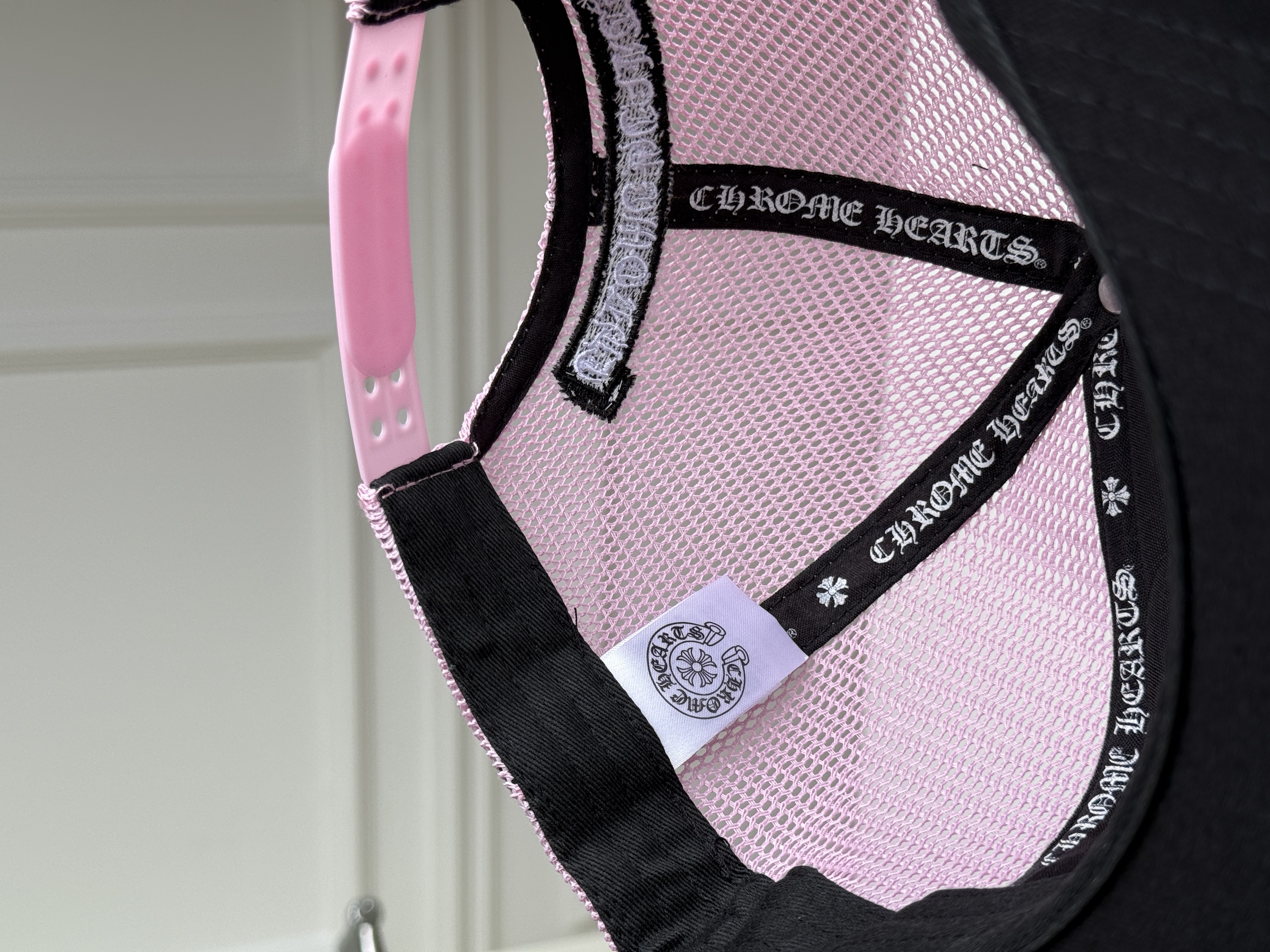 Chrome Hearts Black & Pink Contrast Cross Embroidered Flat Brim Mesh Trucker Cap