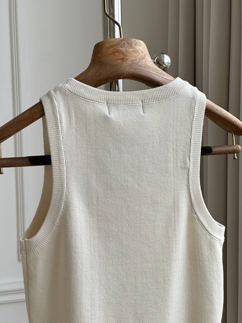 Miu Miu Off White Crew Neck Rib Knit Tank Top With Pink Crystal Logo