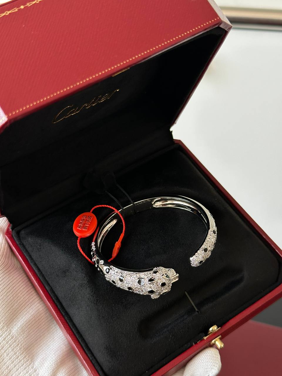 Cartier Panthère de Cartier Diamond-Paved Open Bangle Bracelet
