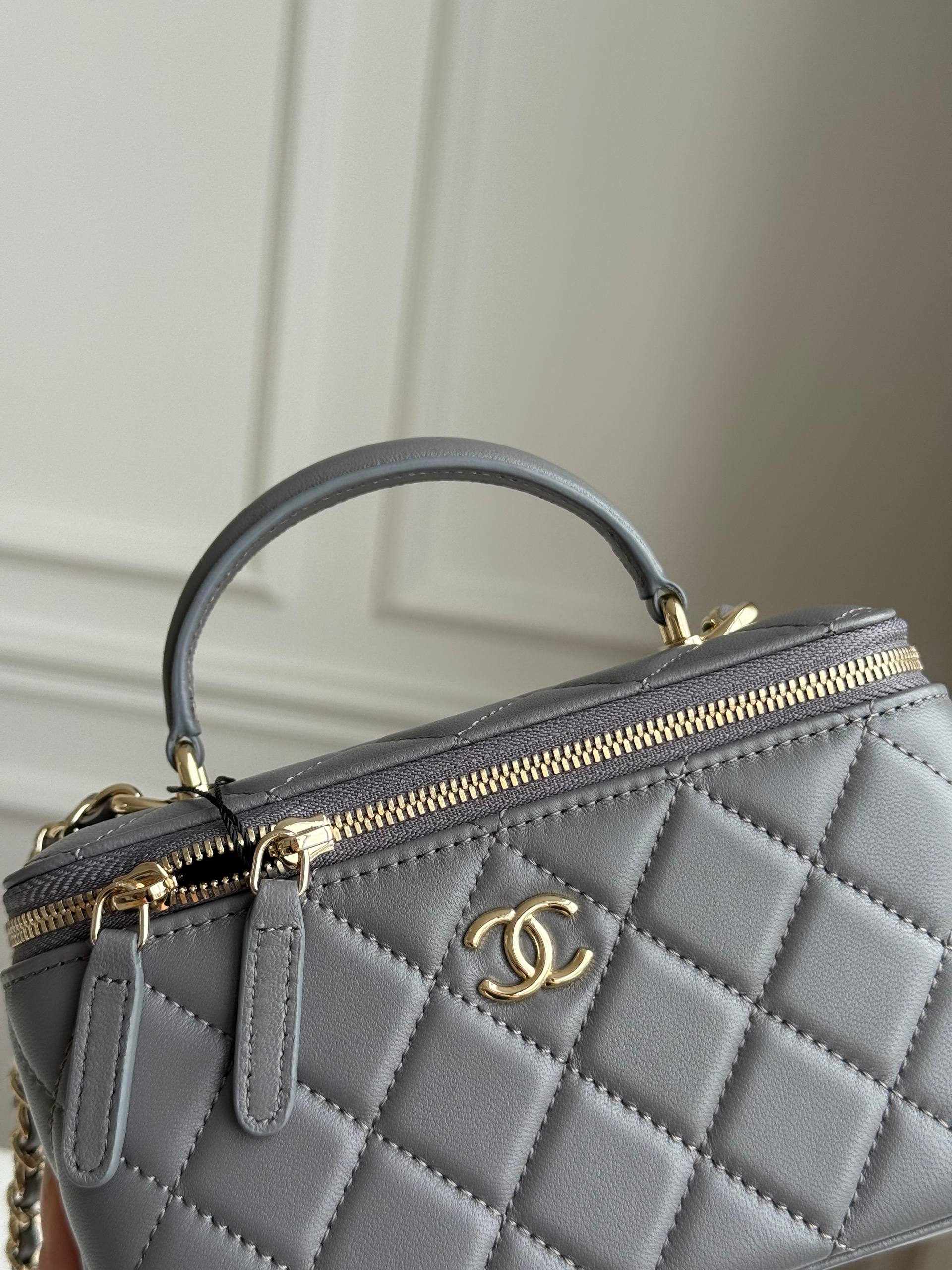 CHANEL Grey Quilted Lambskin Vanity Case with Top Handle & Chain Strap