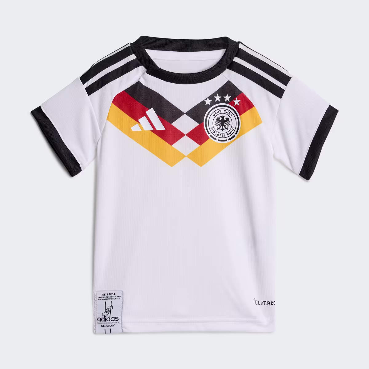 Deutschland 26 Kids Heimausrüstung