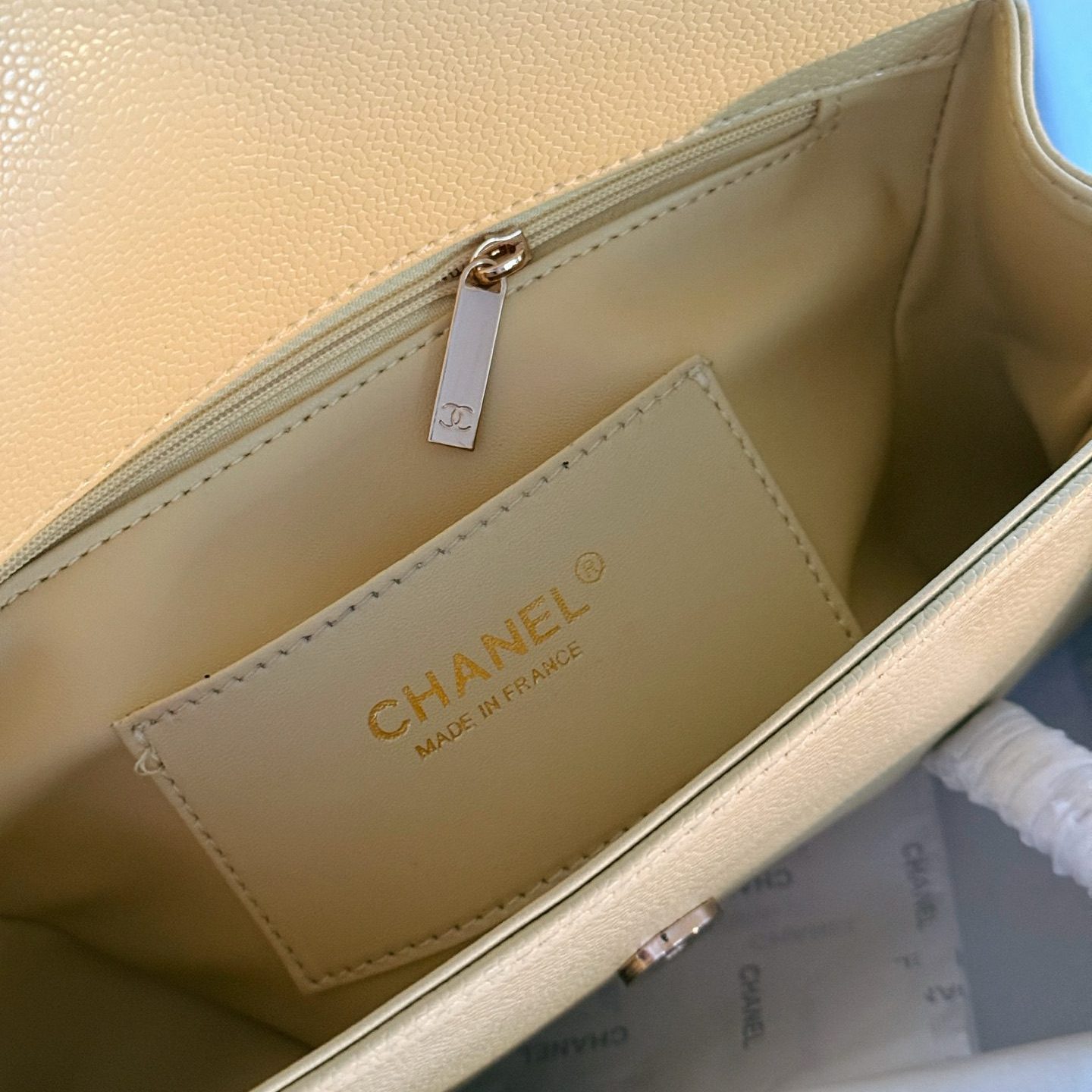MINI FLAP BAG WHITE 23X16CM