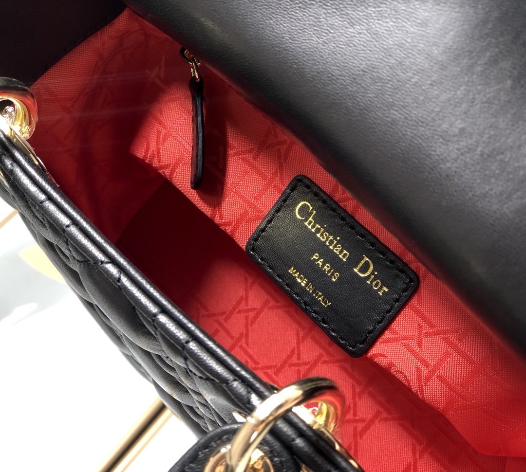 Dior Medium Lady Dior Bag Black Patent Cannage  M0565OWCB_M900