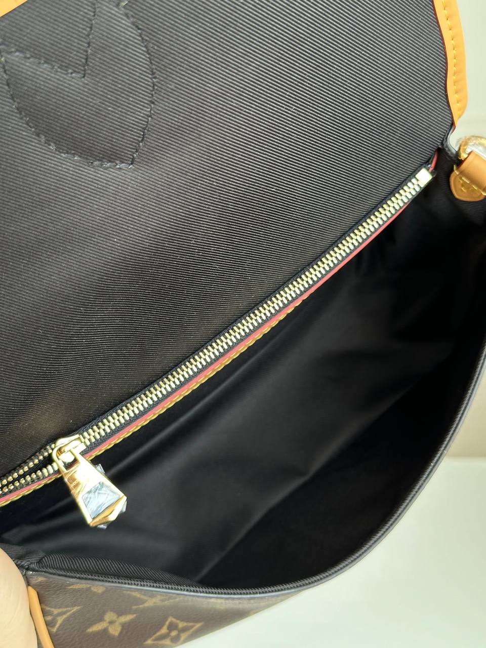 Louis Vuitton Diane Monogram Canvas Shoulder Crossbody Bag