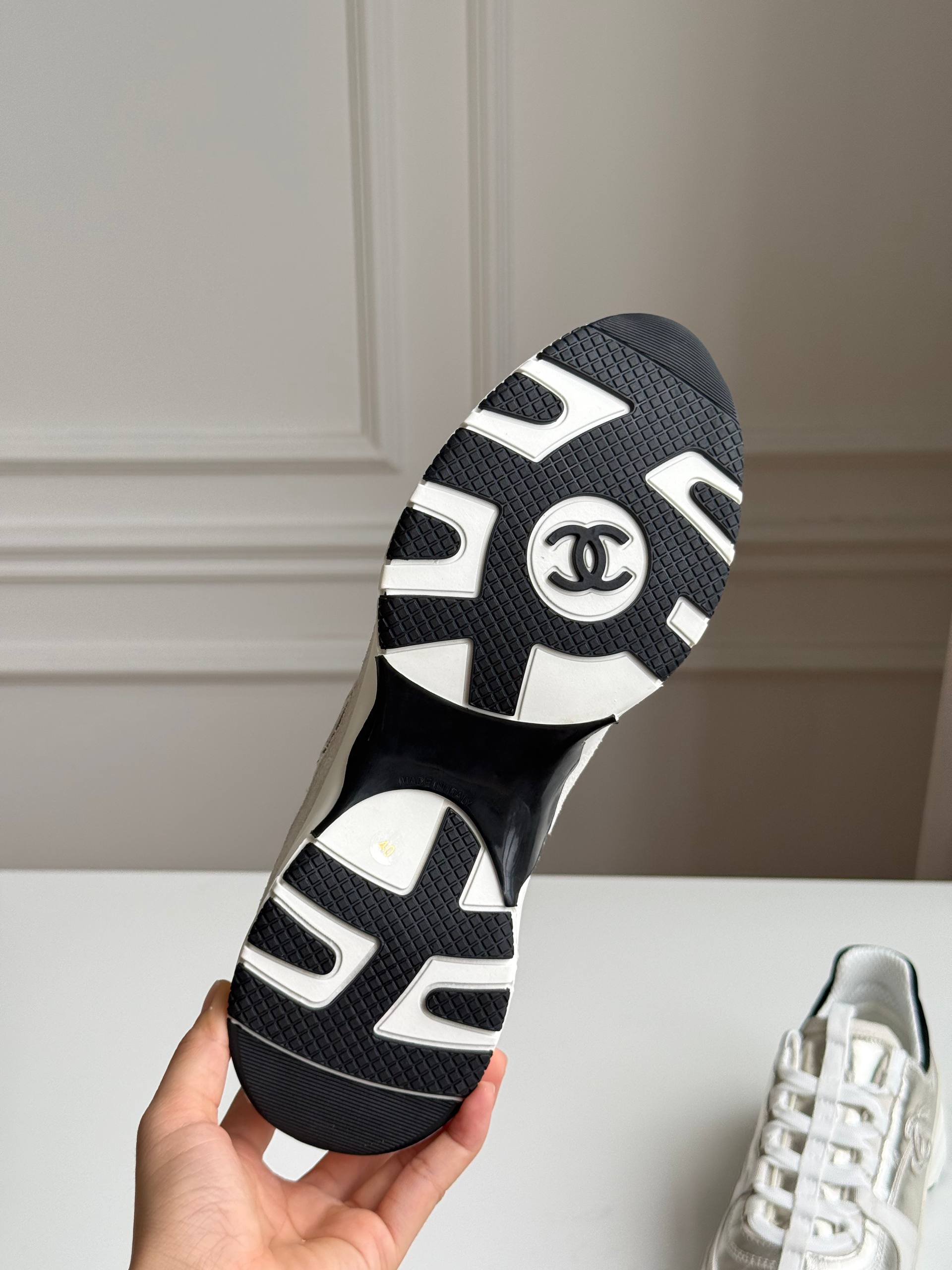 Chanel Metallic CC Logo Low-Top Sneakers