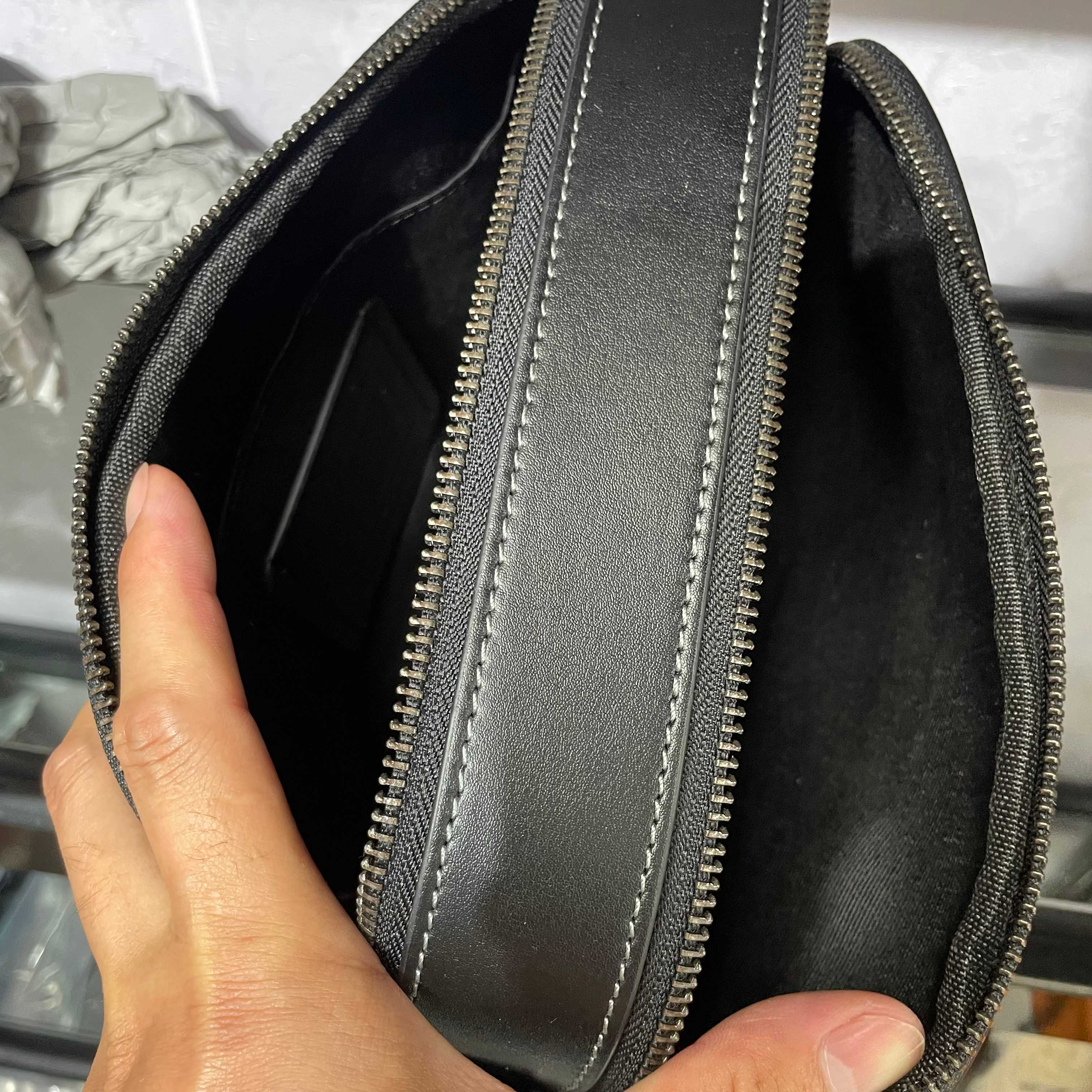 Men Handbag CDX92 Graham Crossbody Bag In Signature Canvas With Stripes