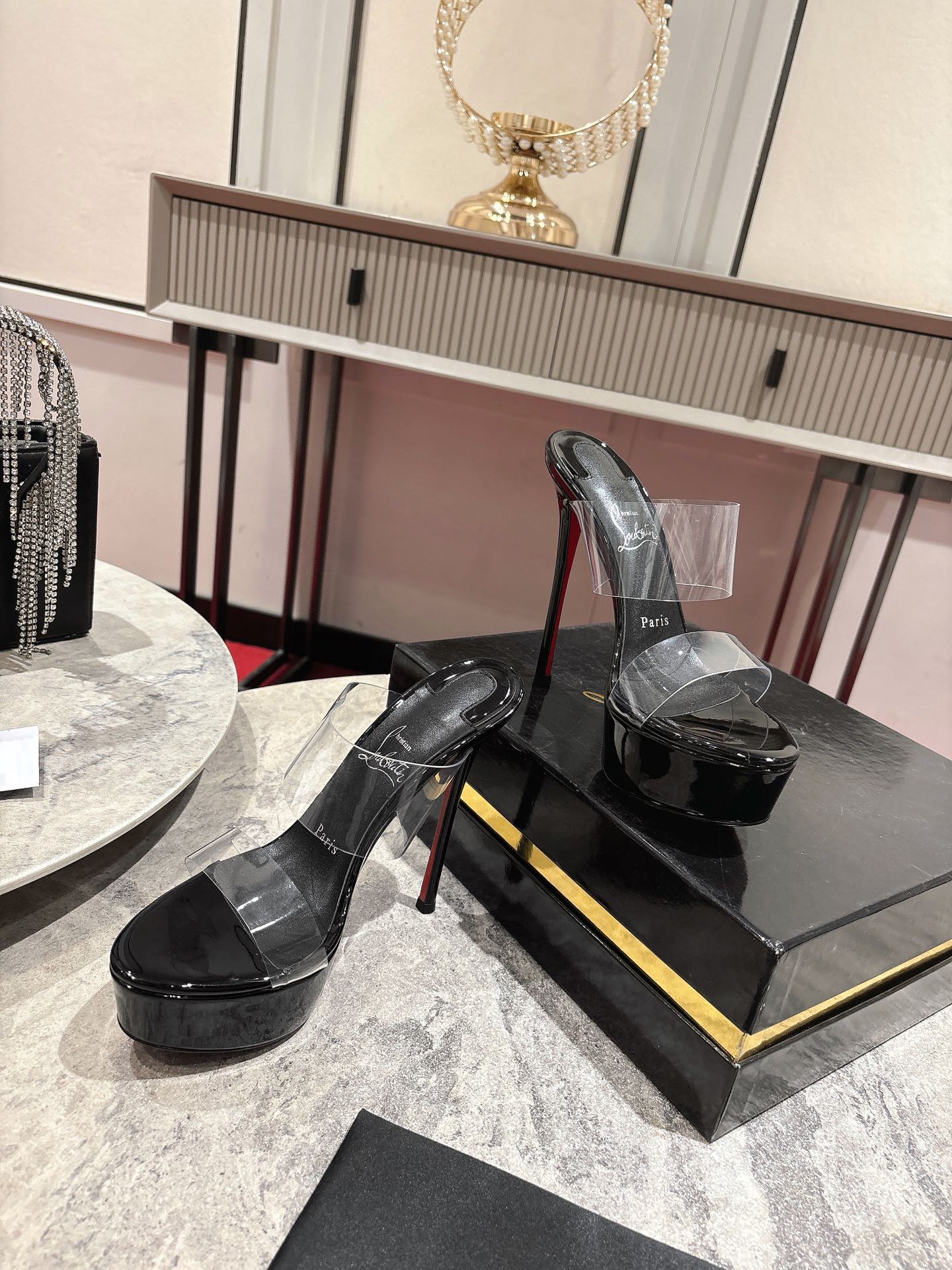Christian Louboutin Just Nothing Alta - 150 mm Mules