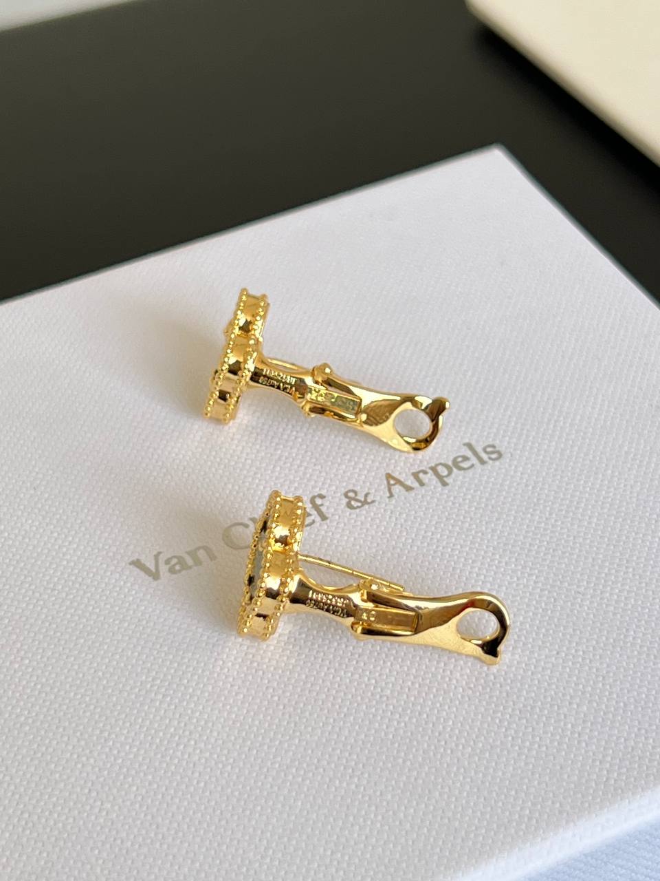 Van Cleef & Arpels Classic Malachite Four Leaf Clover Stud Earrings