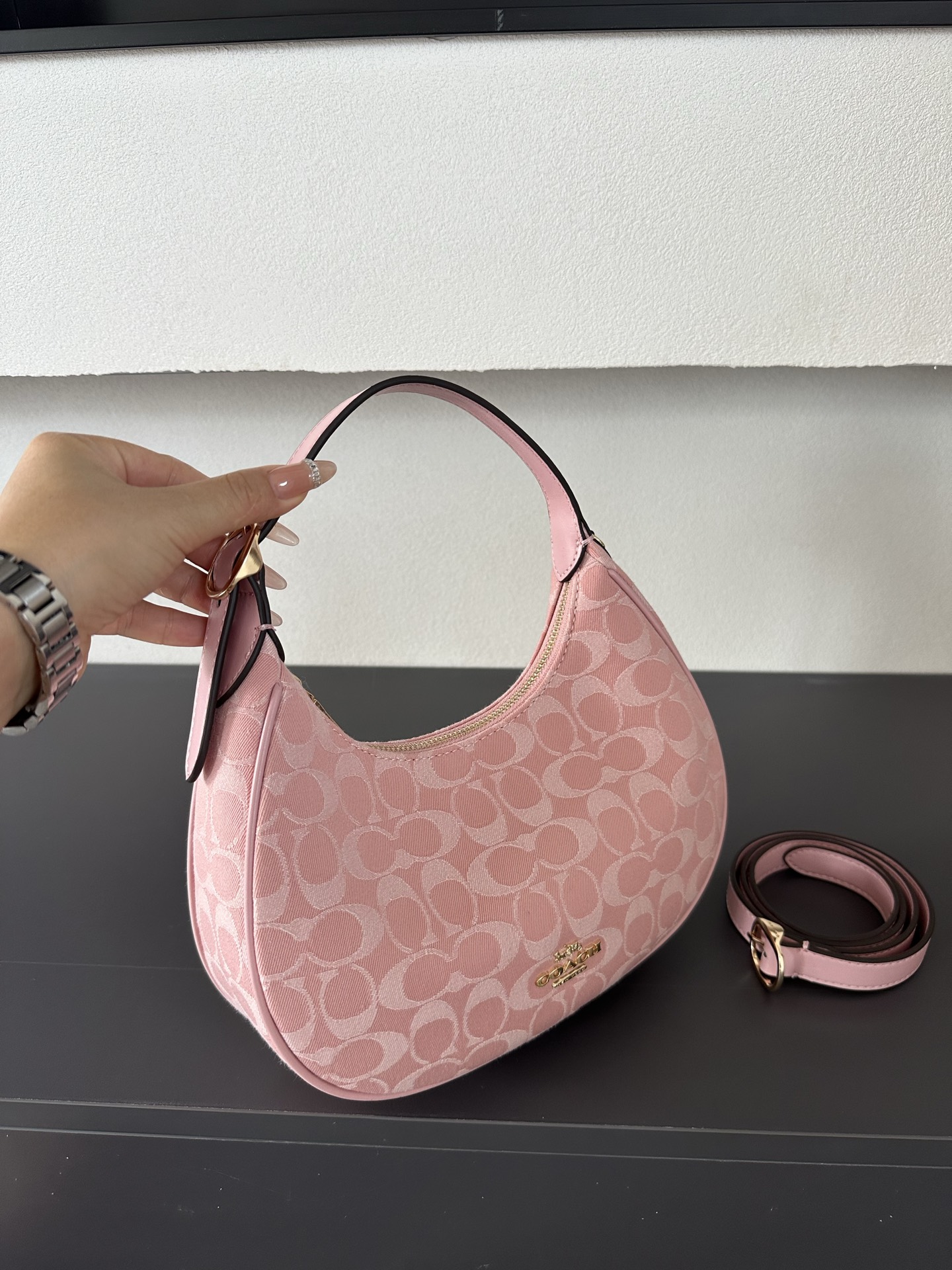 Women Handbag CEN04 Emily Shoulder Bag In Signature Denim