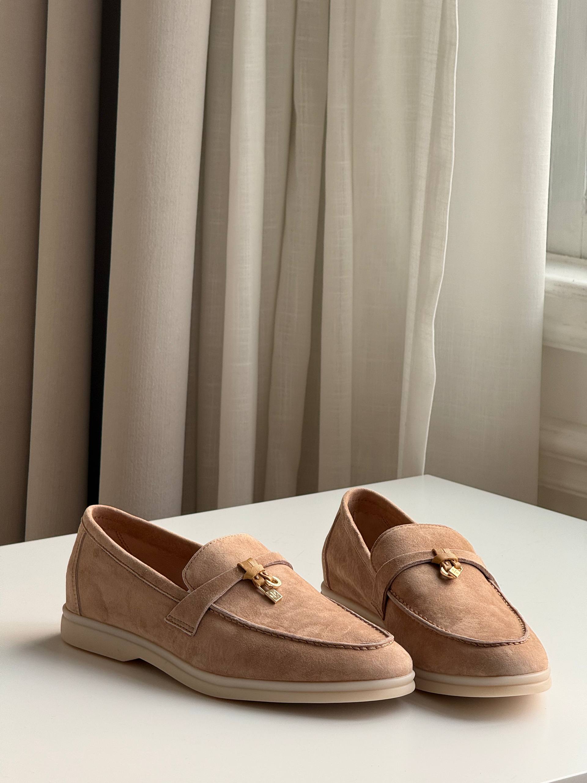 Loro Piana Summer Charms Walk