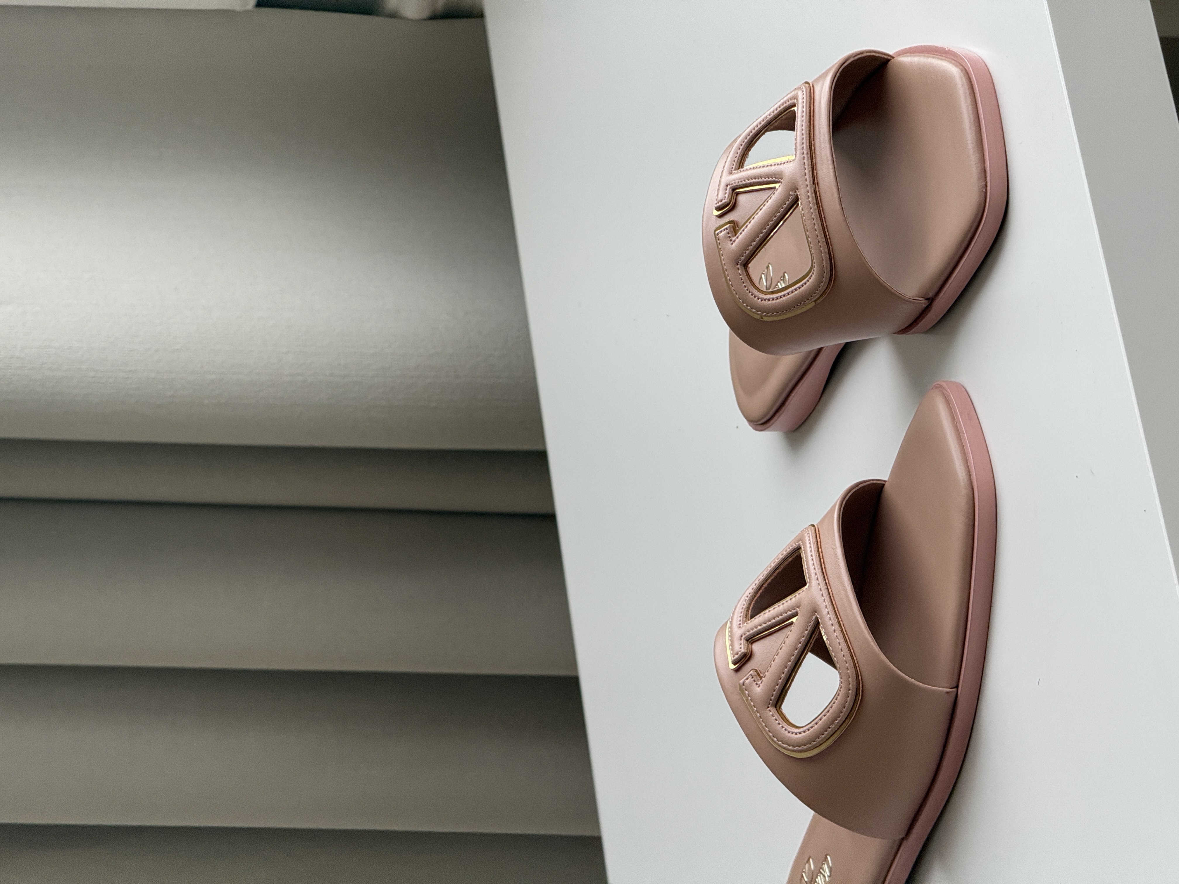Valentino Nude Pink VLogo Cutout Leather Flat Slide Sandals