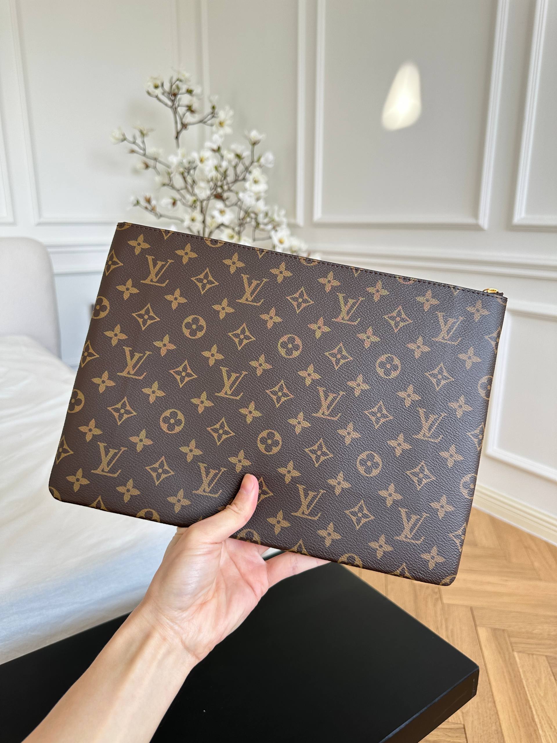 Louis Vuitton Large Monogram Canvas Zip Pouch Toiletry Bag