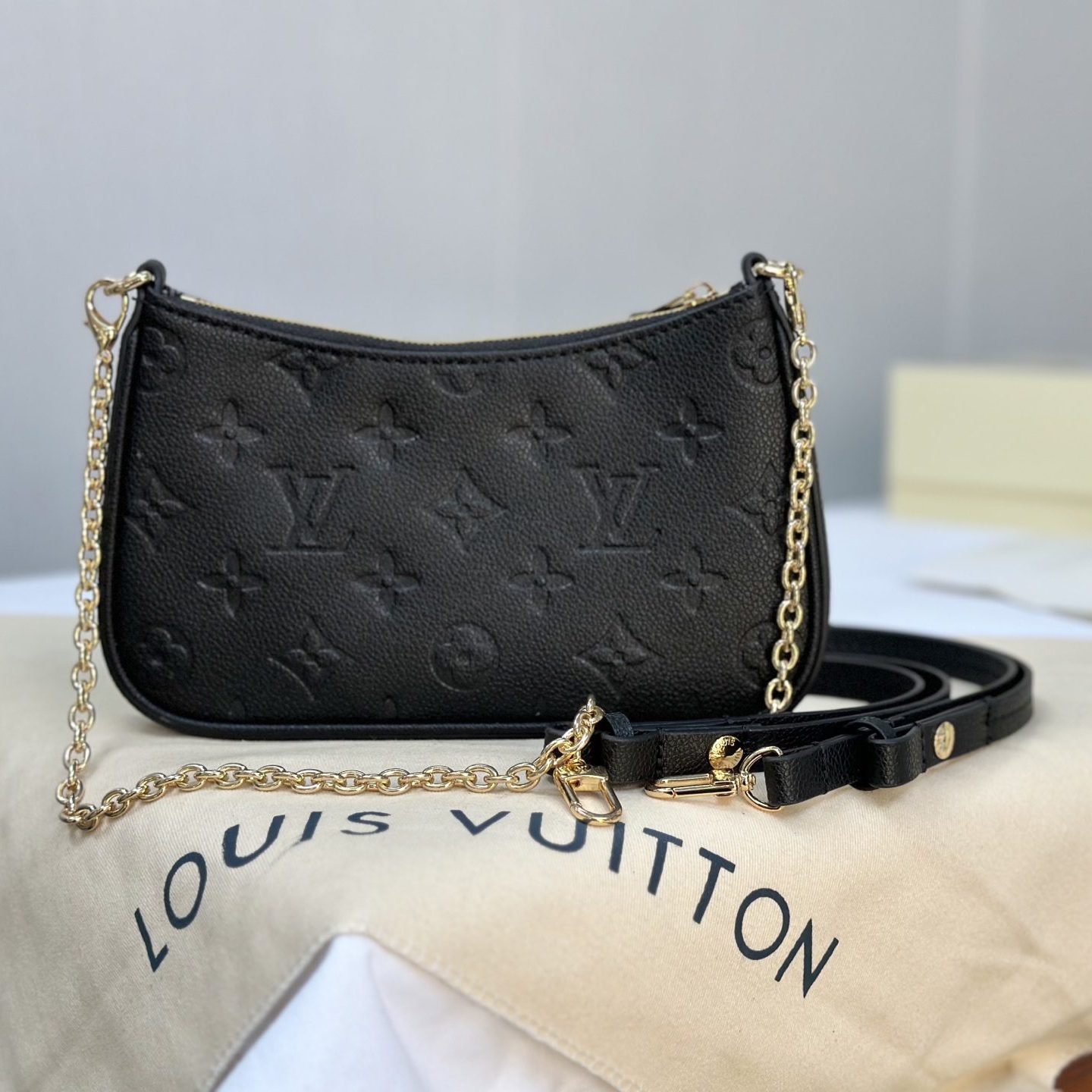 LIV POCHETTE LIV