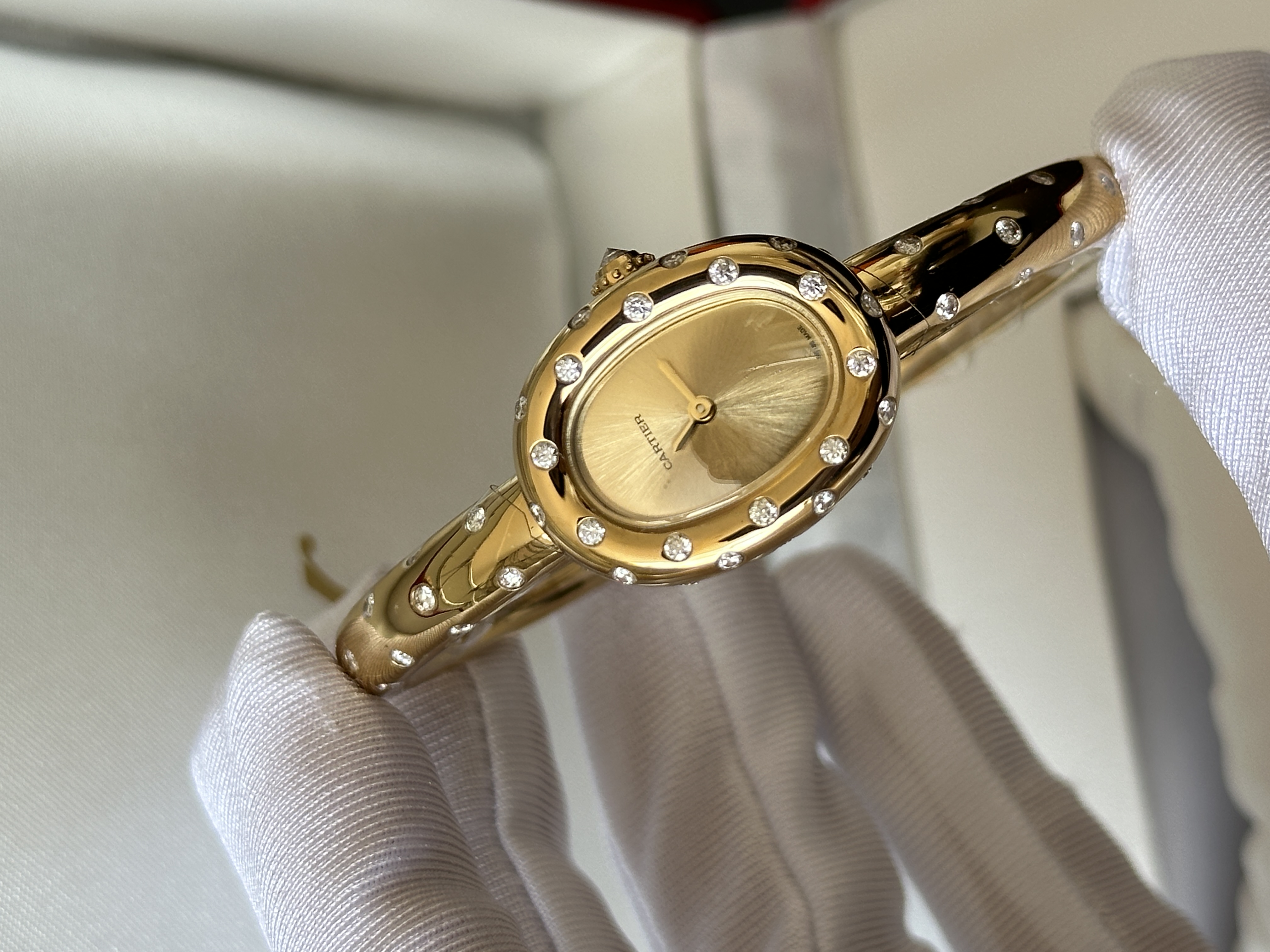 Cartier Baignoire Oval Full Yellow Gold Diamond Bangle Watch