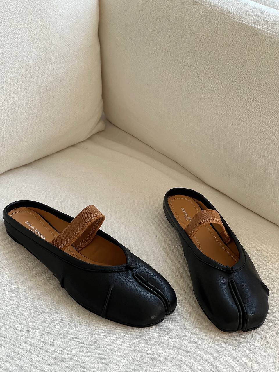 Maison Margiela Black Lambskin Tabi Split-Toe Mary Jane Mules