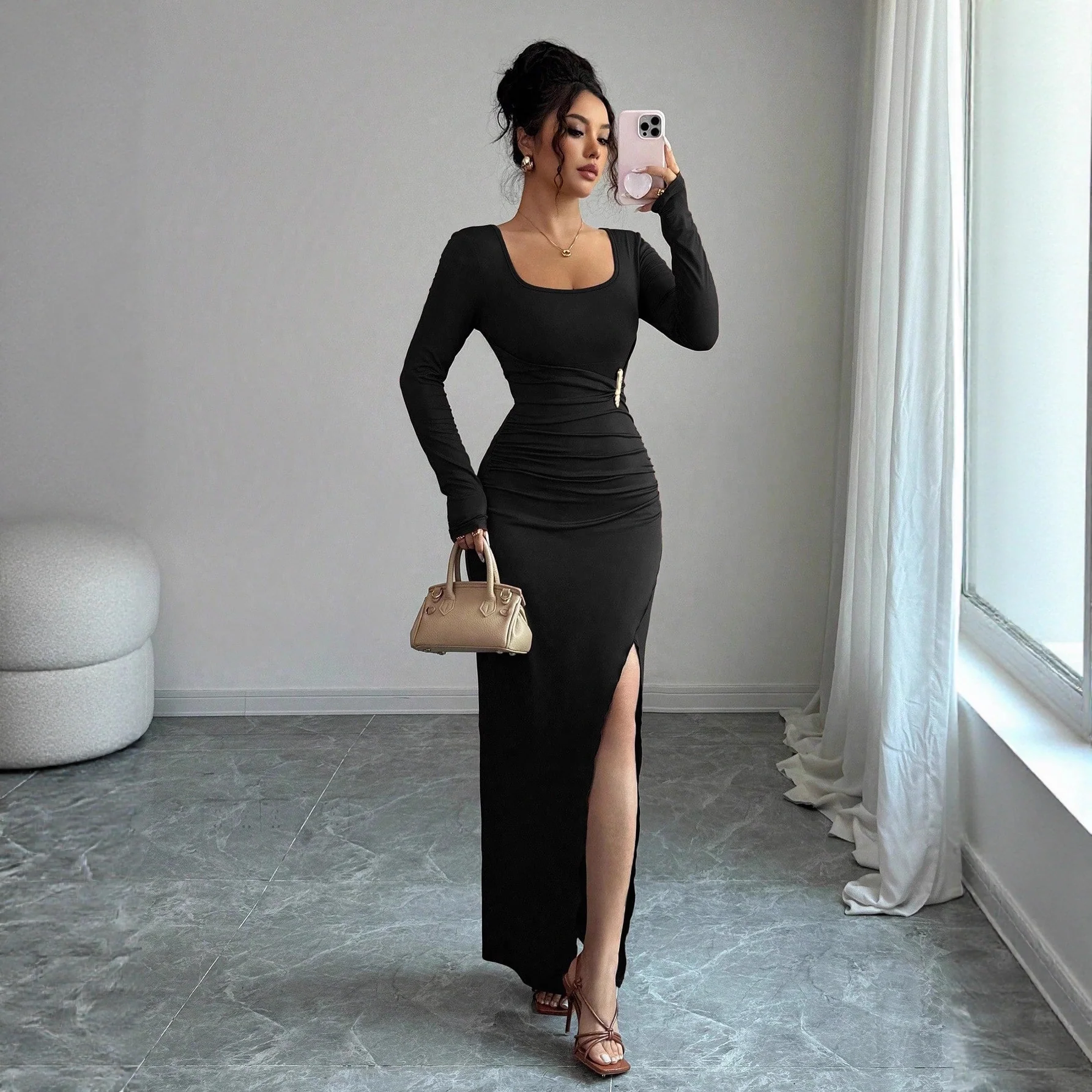 Robe Ajustée Élégante 