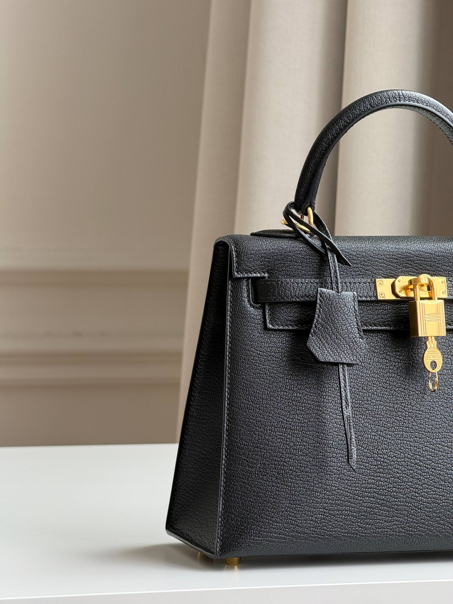 Hermès Mini Kelly II 20 Black Epsom with Gold Hardware