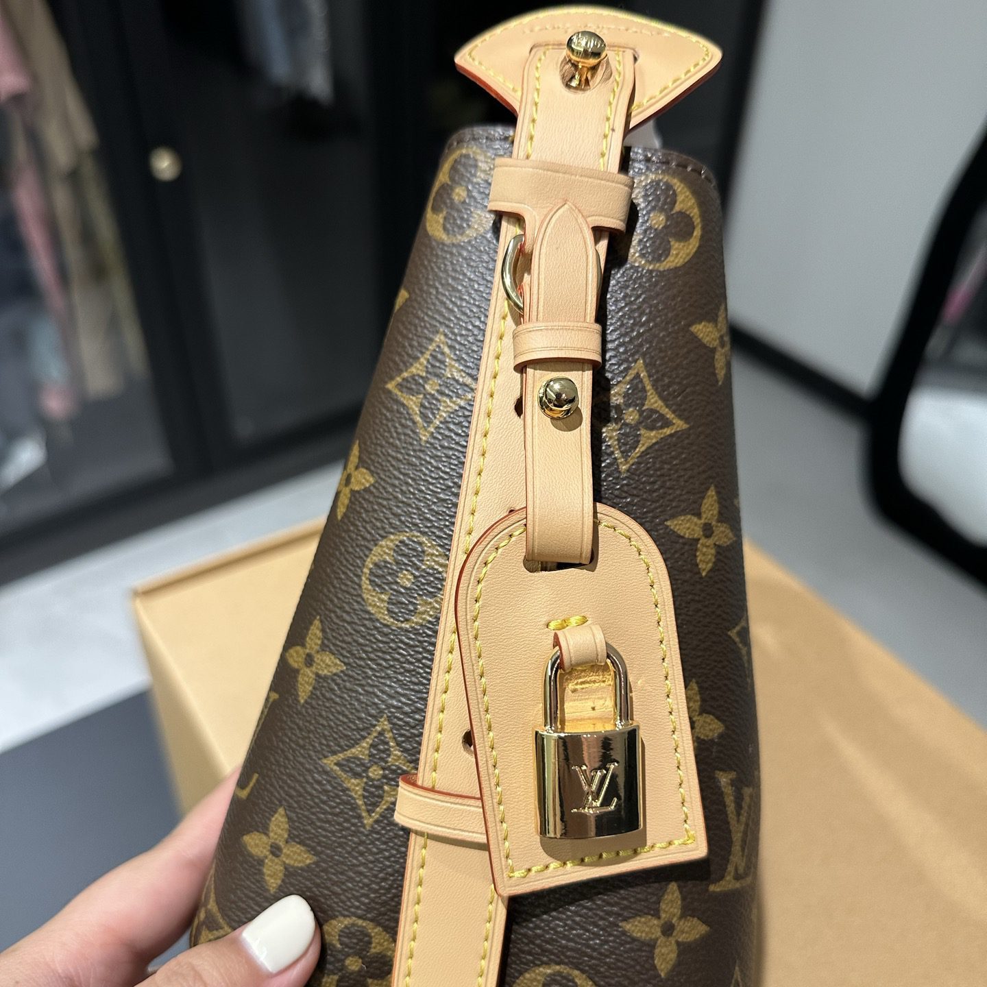 LV ALL IN BB MONOGRAM 6.3 X 7.1 X 4.7 INCHES