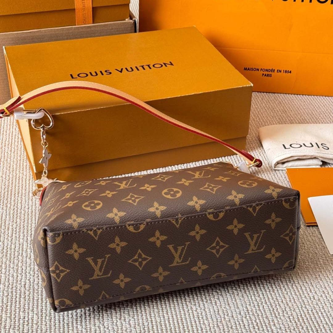 NEONOE BB MONOGRAM 28X25CM
