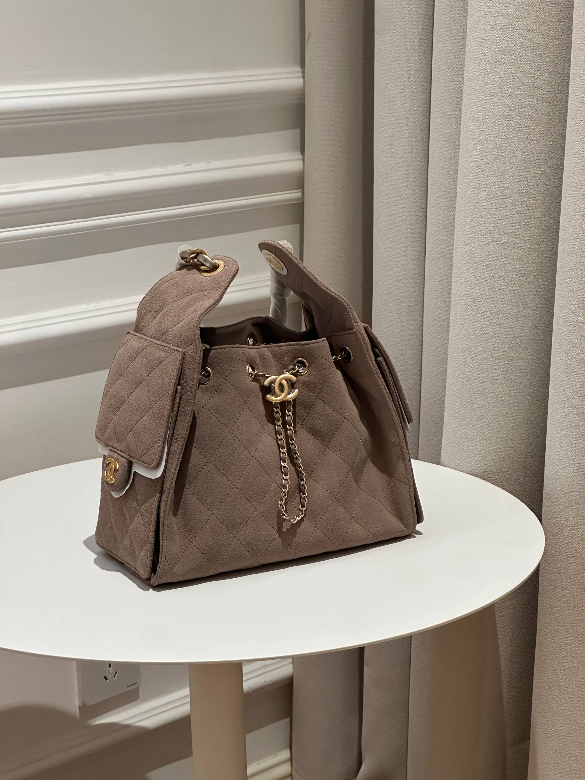 CHANEL Small 25 Bag in Taupe Grey Suede