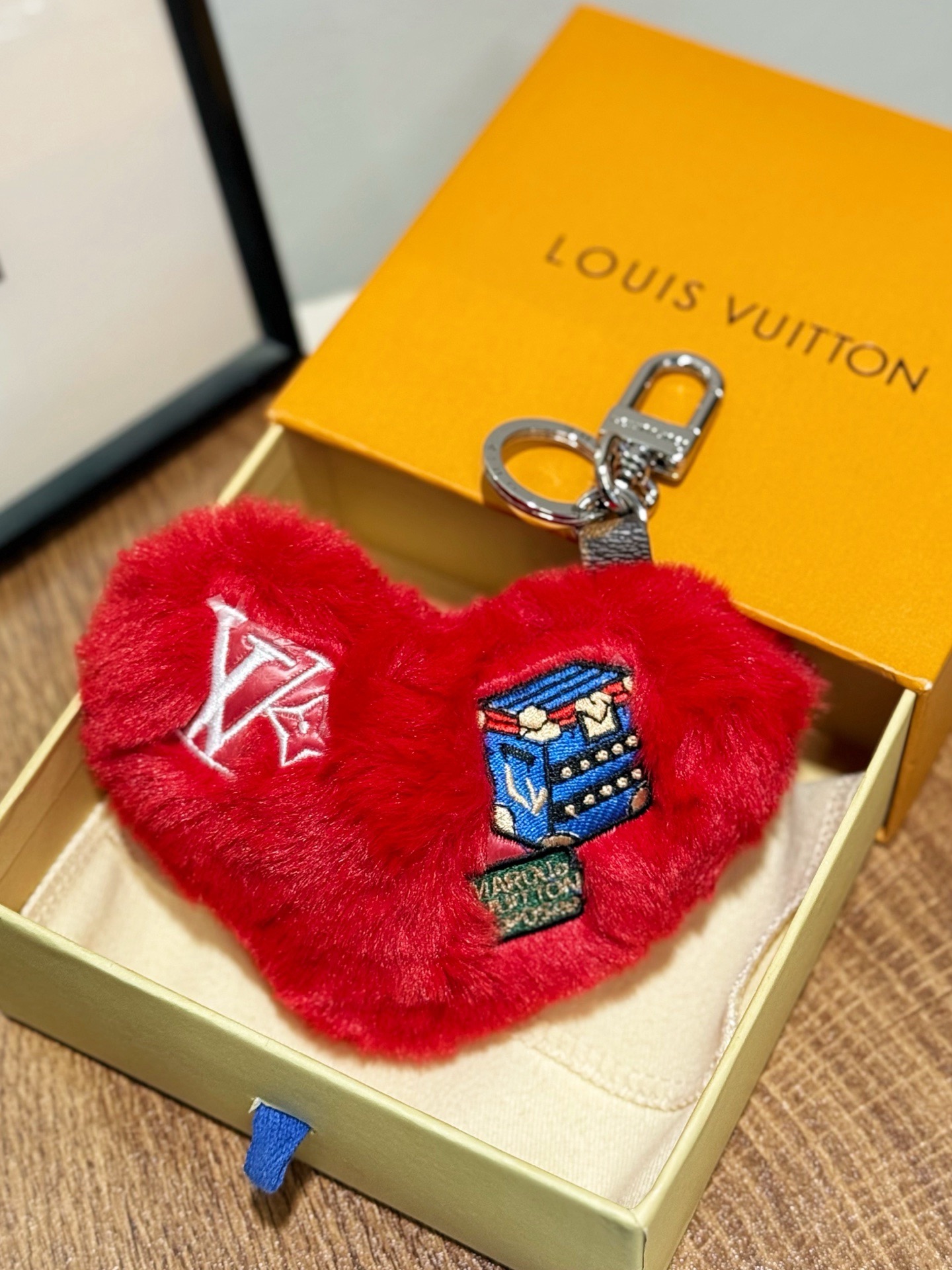 LV Lucky Heart Bag Charm