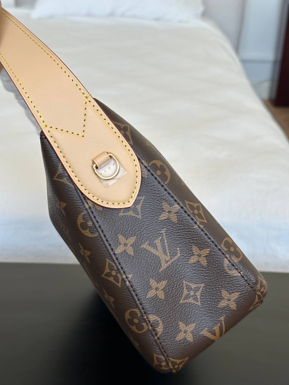 Louis Vuitton Monogram Hobo Shoulder Handbag