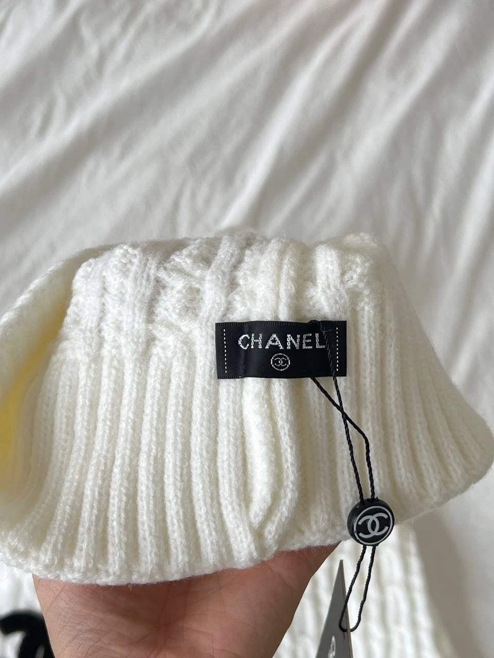 Chanel White Cable Knit Wool Beanie & Scarf Set With Black Felt Interlocking CC Patch Logo