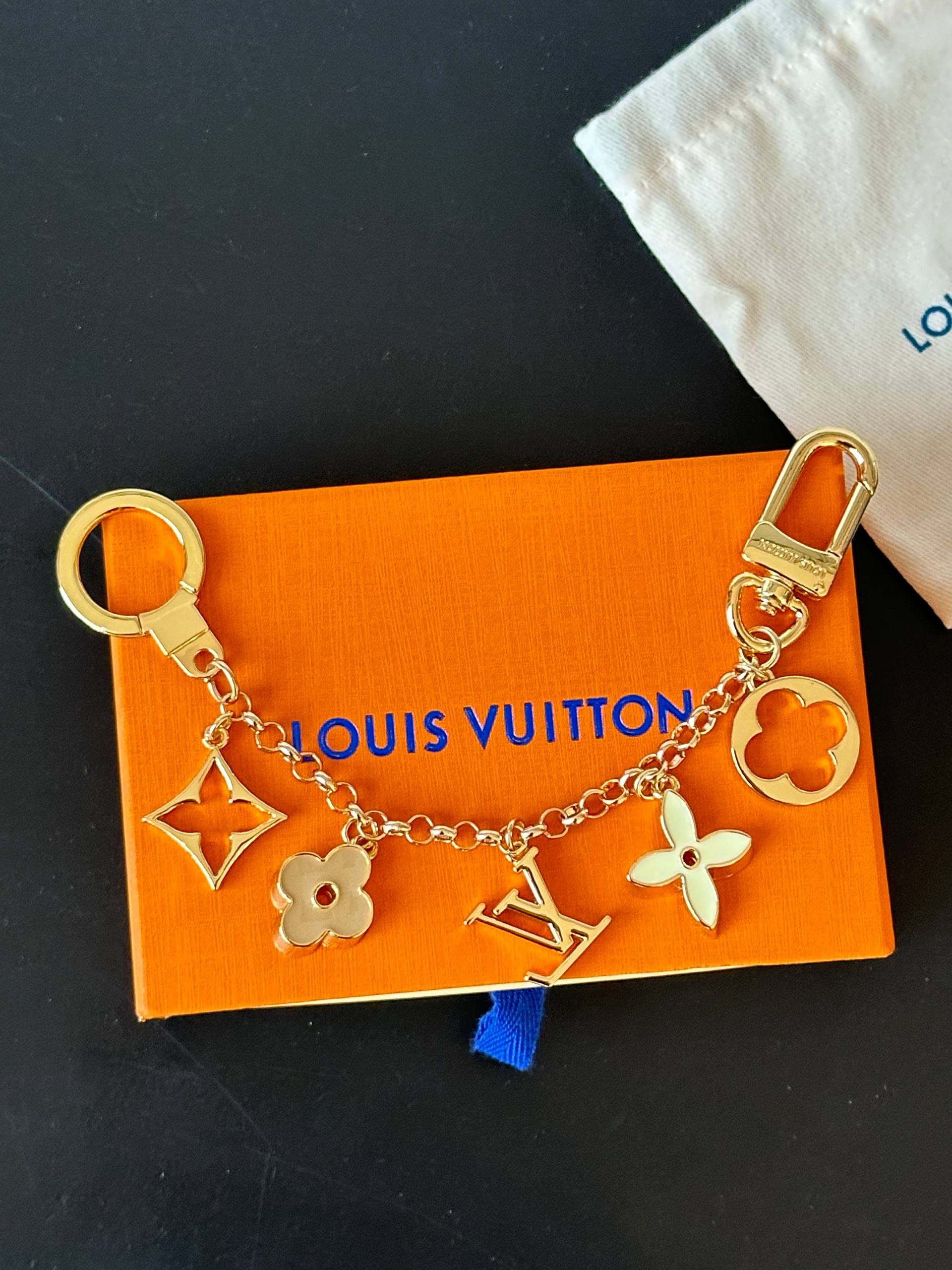 Louis Vuitton Blooming Flowers