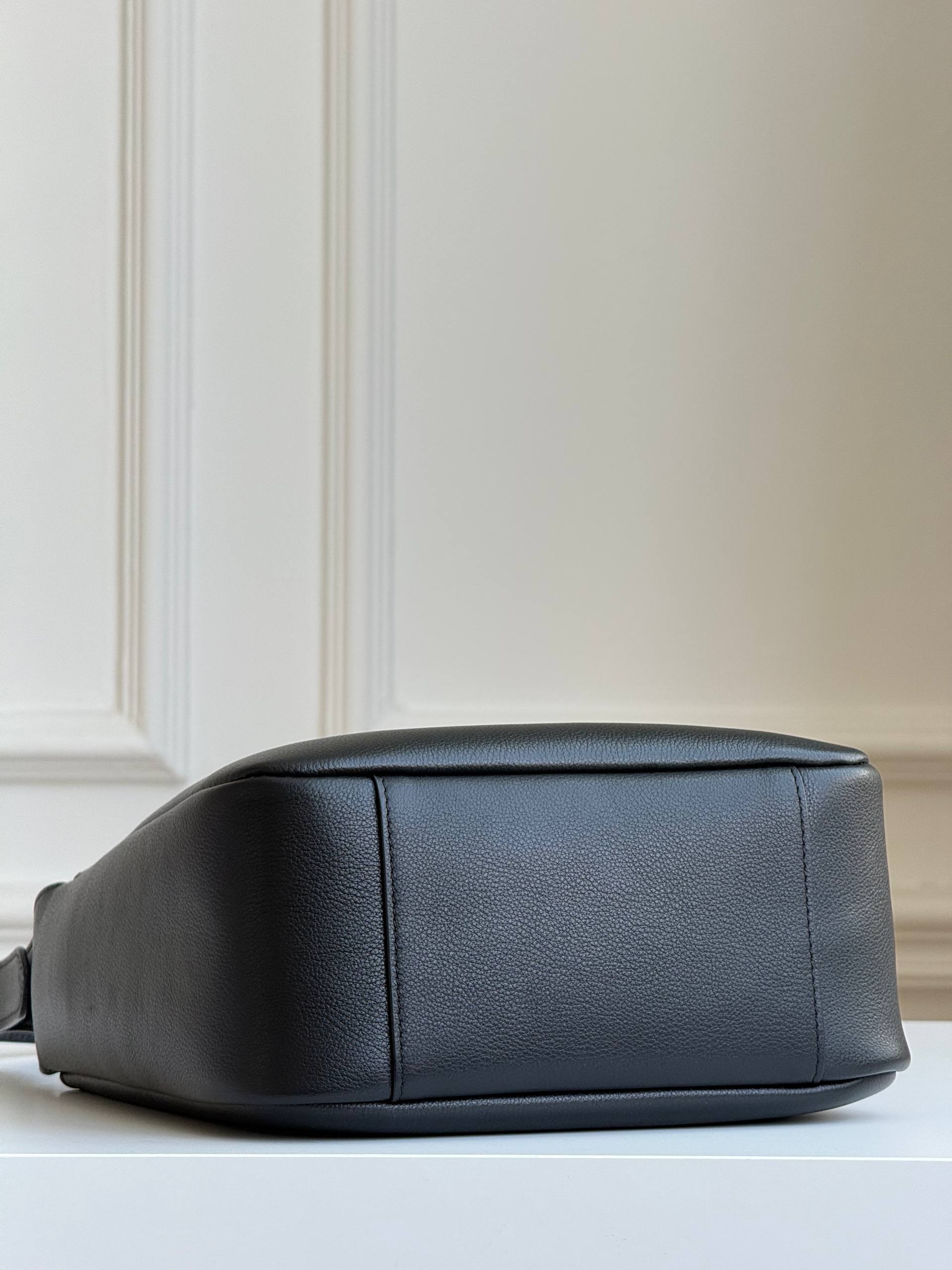 YSL Le 37 Black Bucket Bag