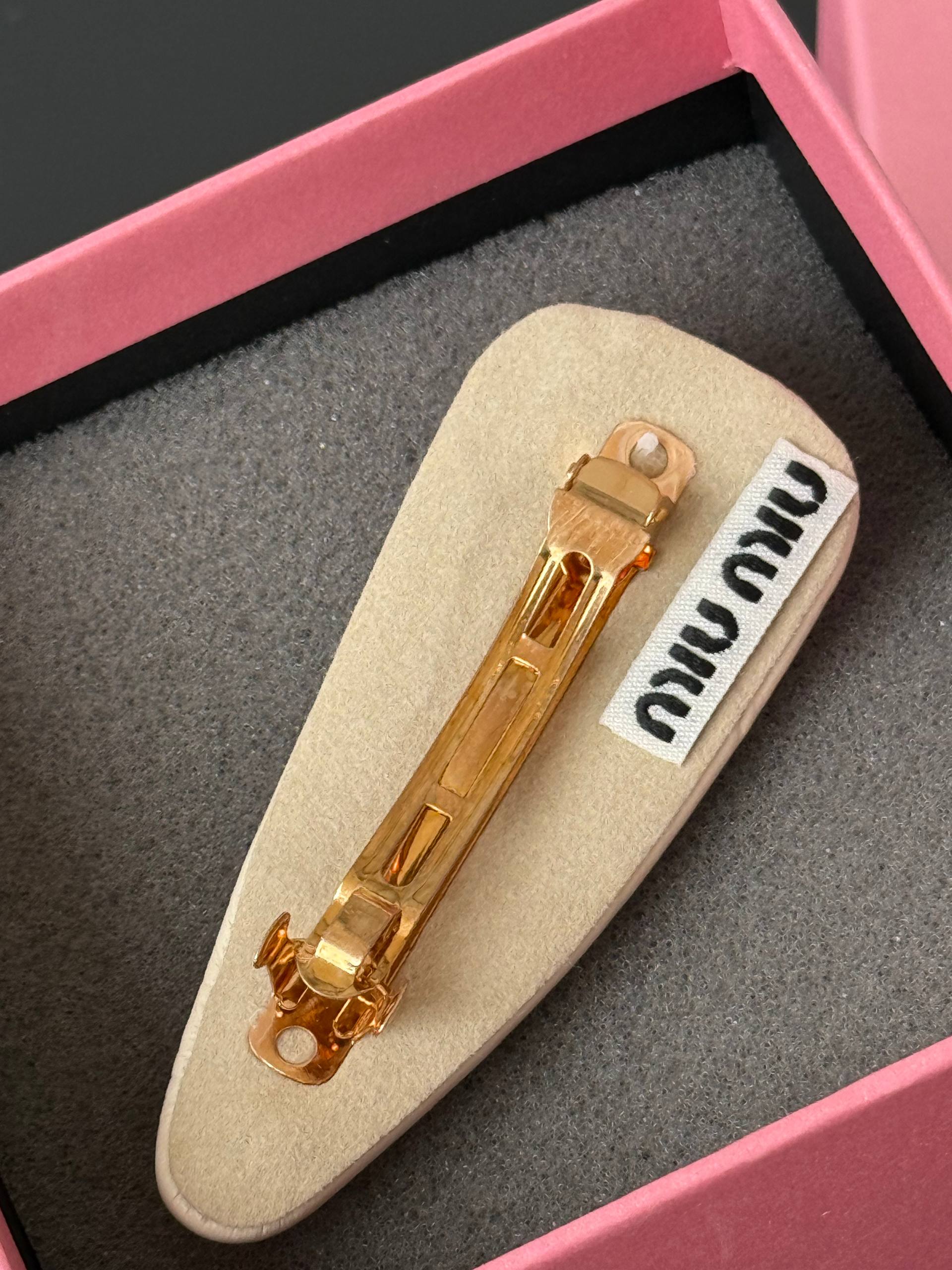 Miu Miu Enamel Logo Hair Clip
