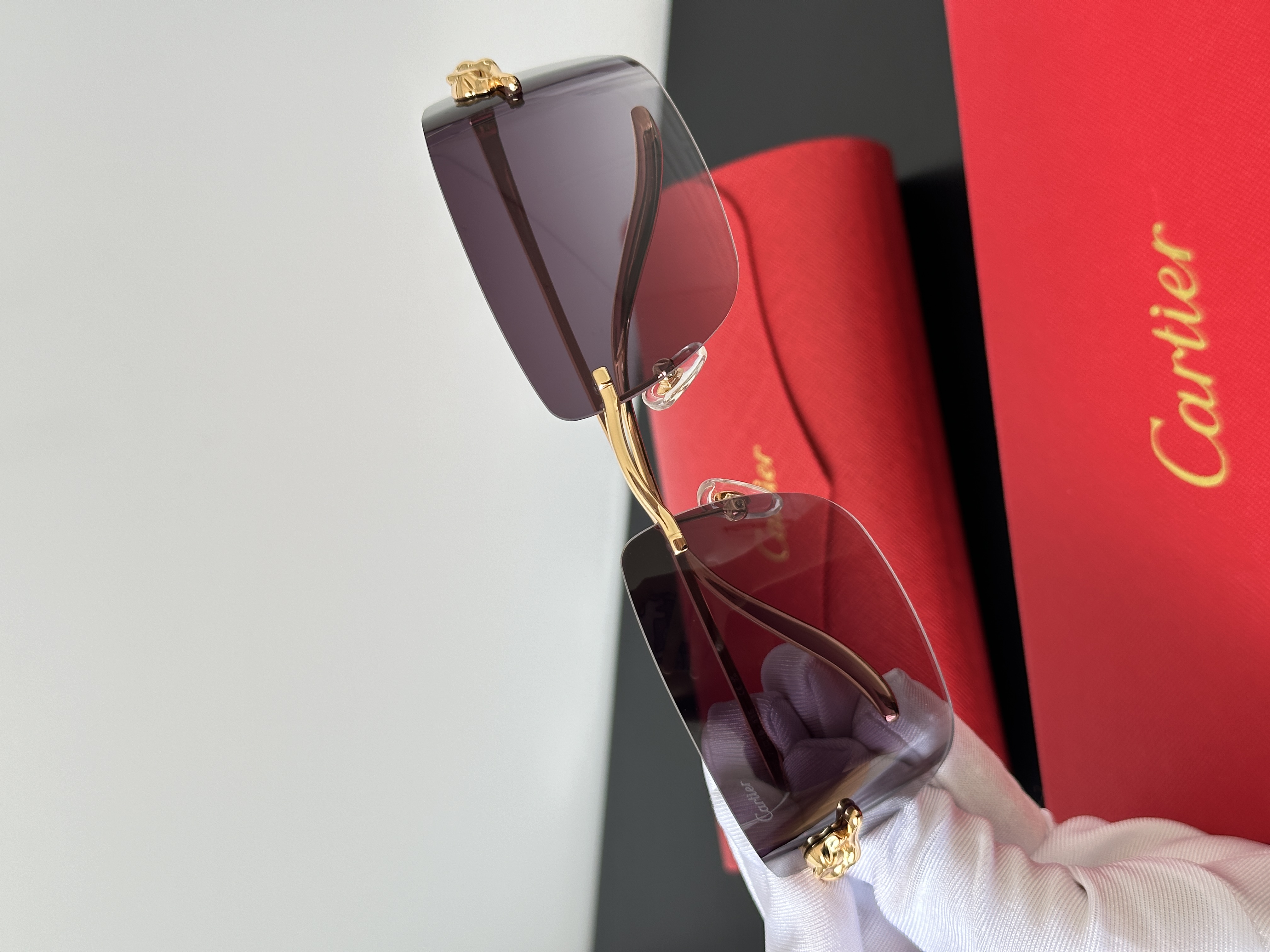 Cartier Gold Panther Head Rimless Gradient Burgundy Lens Sunglasses