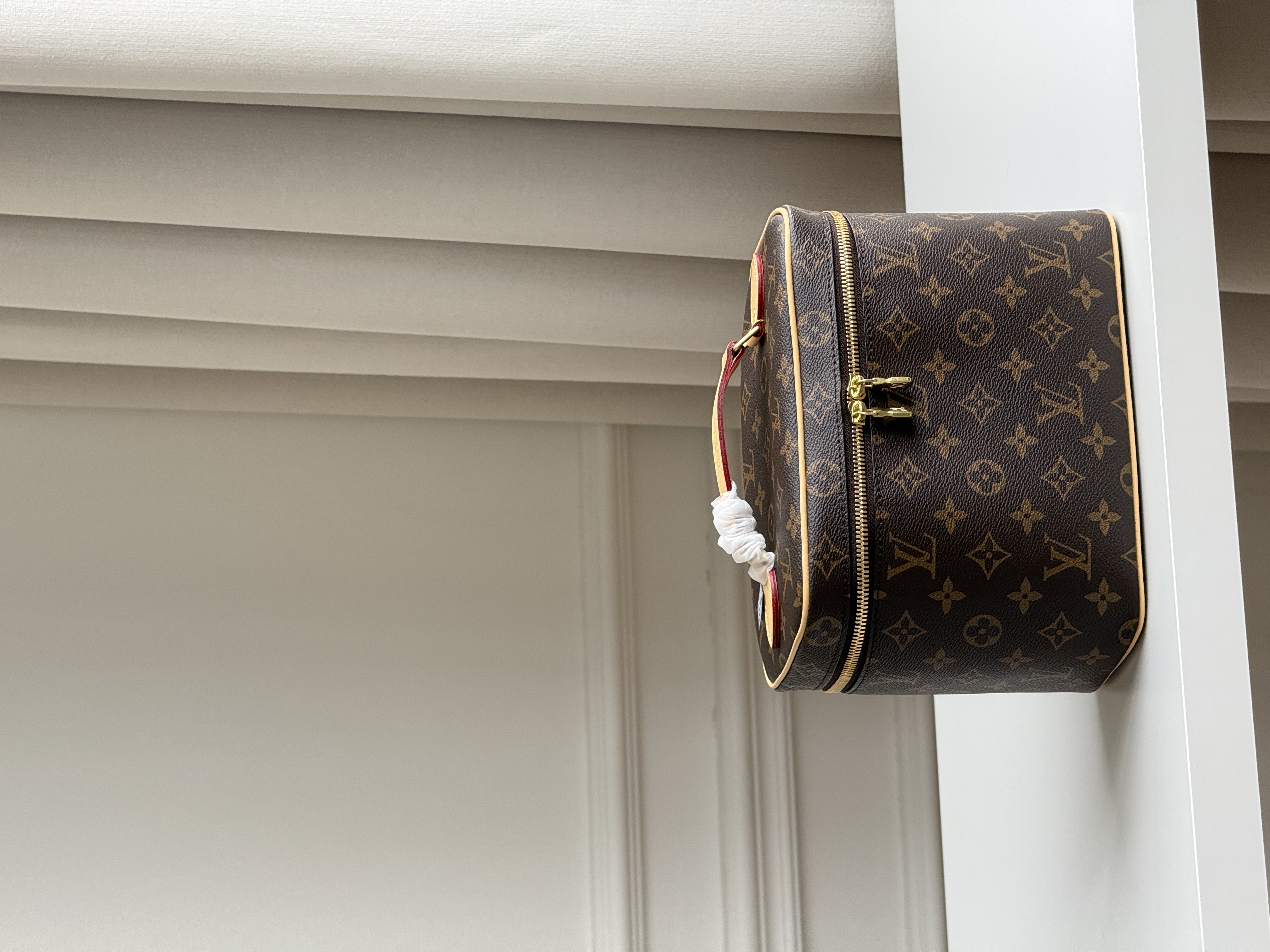 Louis Vuitton Monogram Handheld Vanity Cosmetic Case