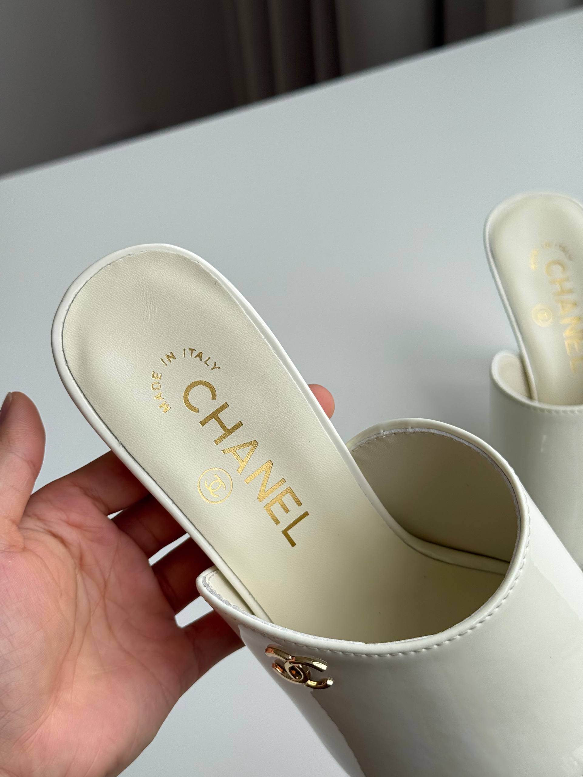 Chanel Patent Leather CC Logo Block Heel Open-Toe Mule Sandals