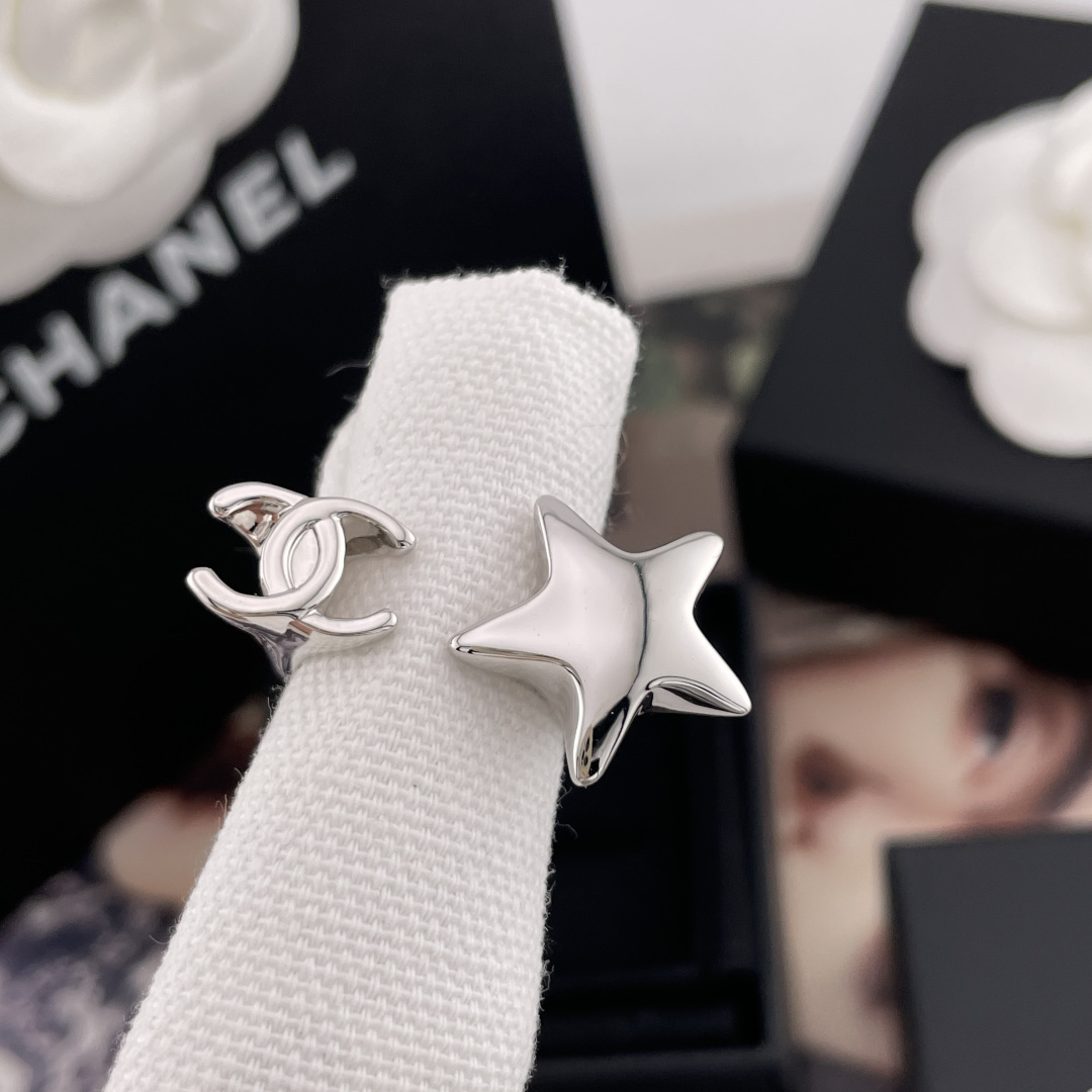 Chanel Ring