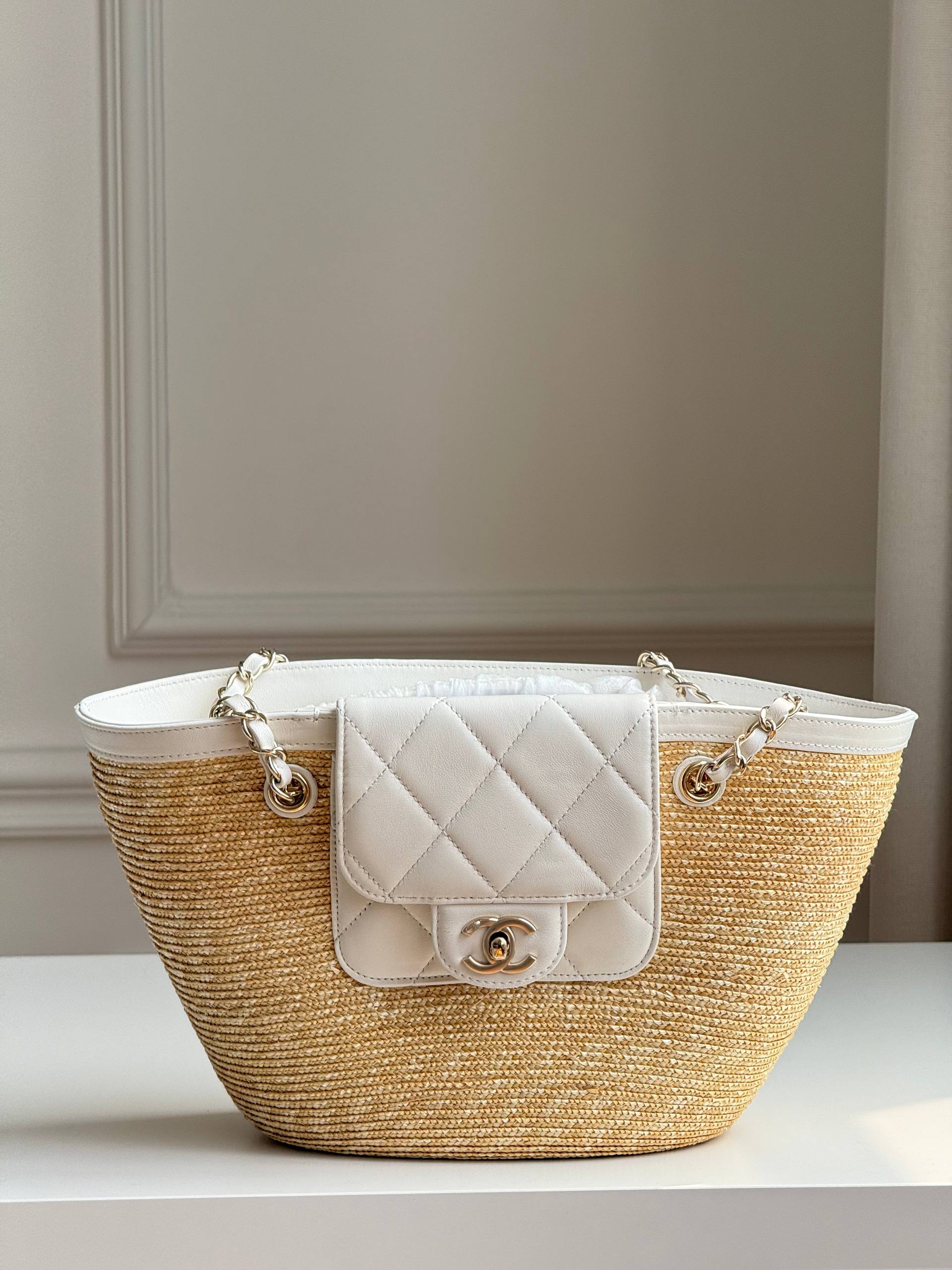 Chanel  Straw Spliced Tote Bag