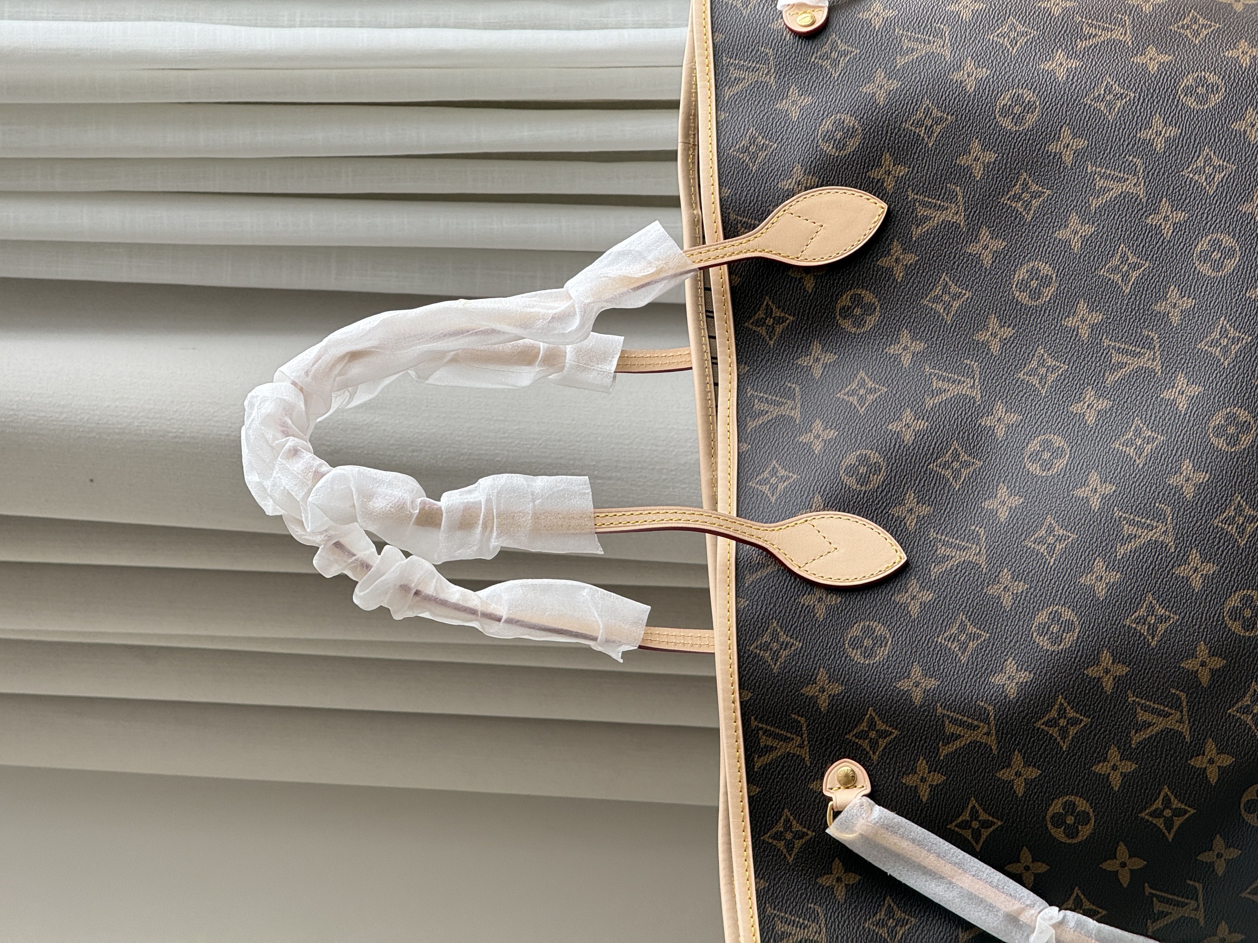Louis Vuitton Neverfull MM Monogram Tote Bag