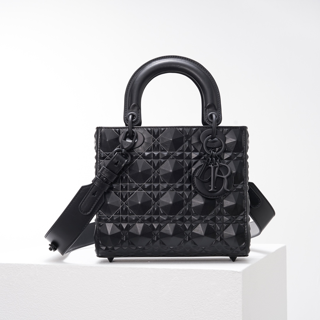 DIOR Lady Dior Diamond Vine Pattern Handbag