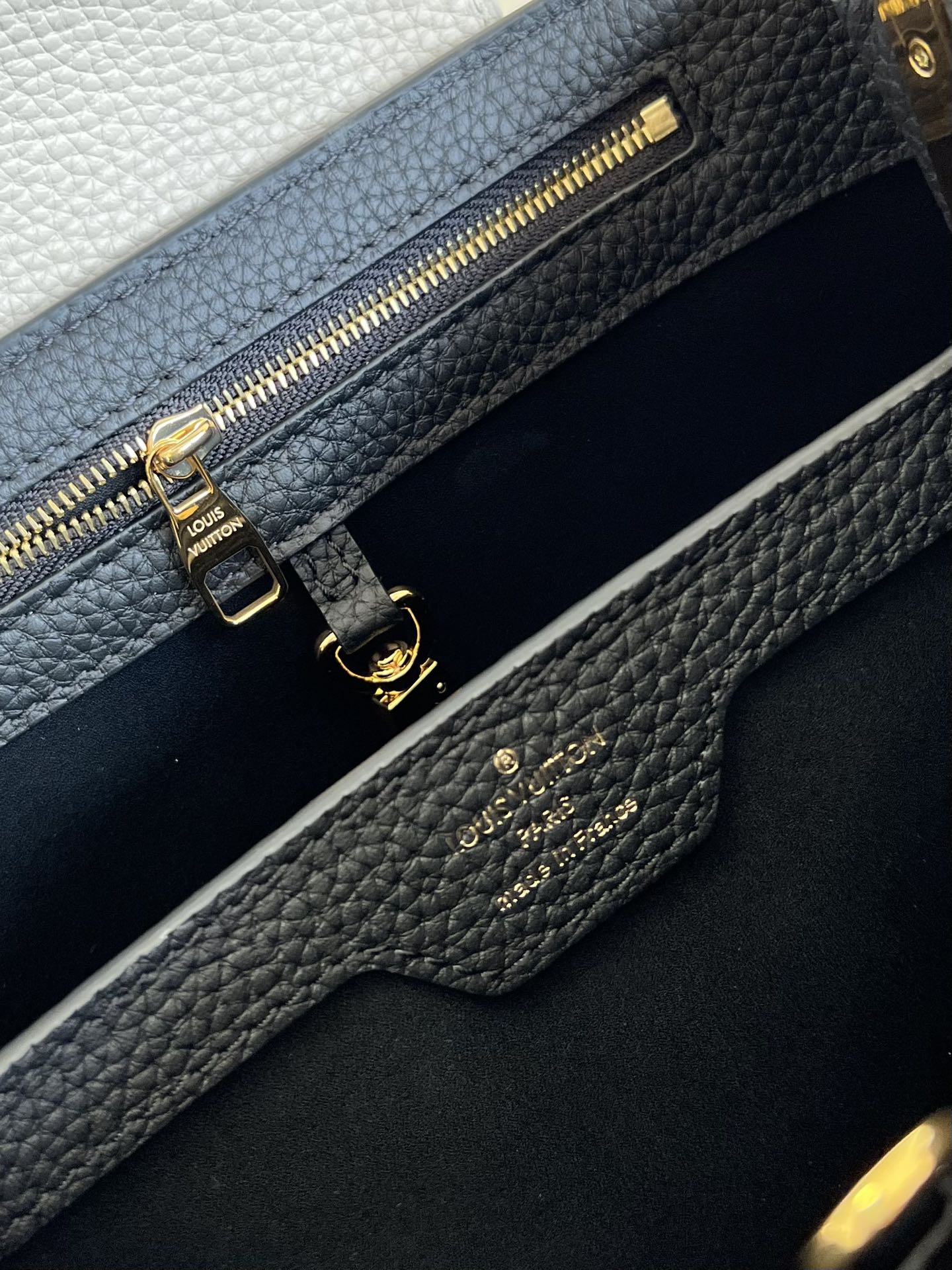 LV Z Capucines MM
