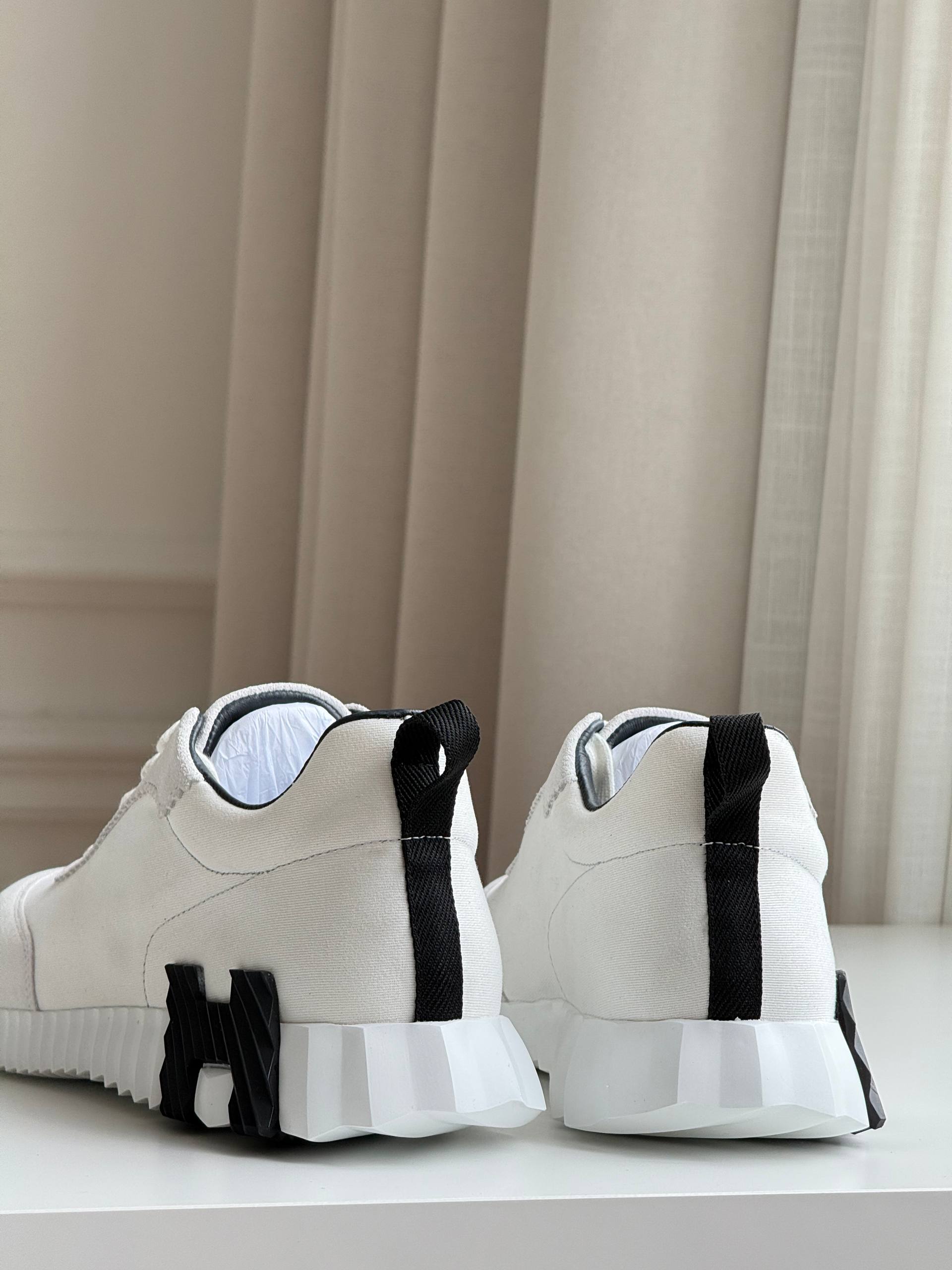 Hermès Bouncing Sneakers