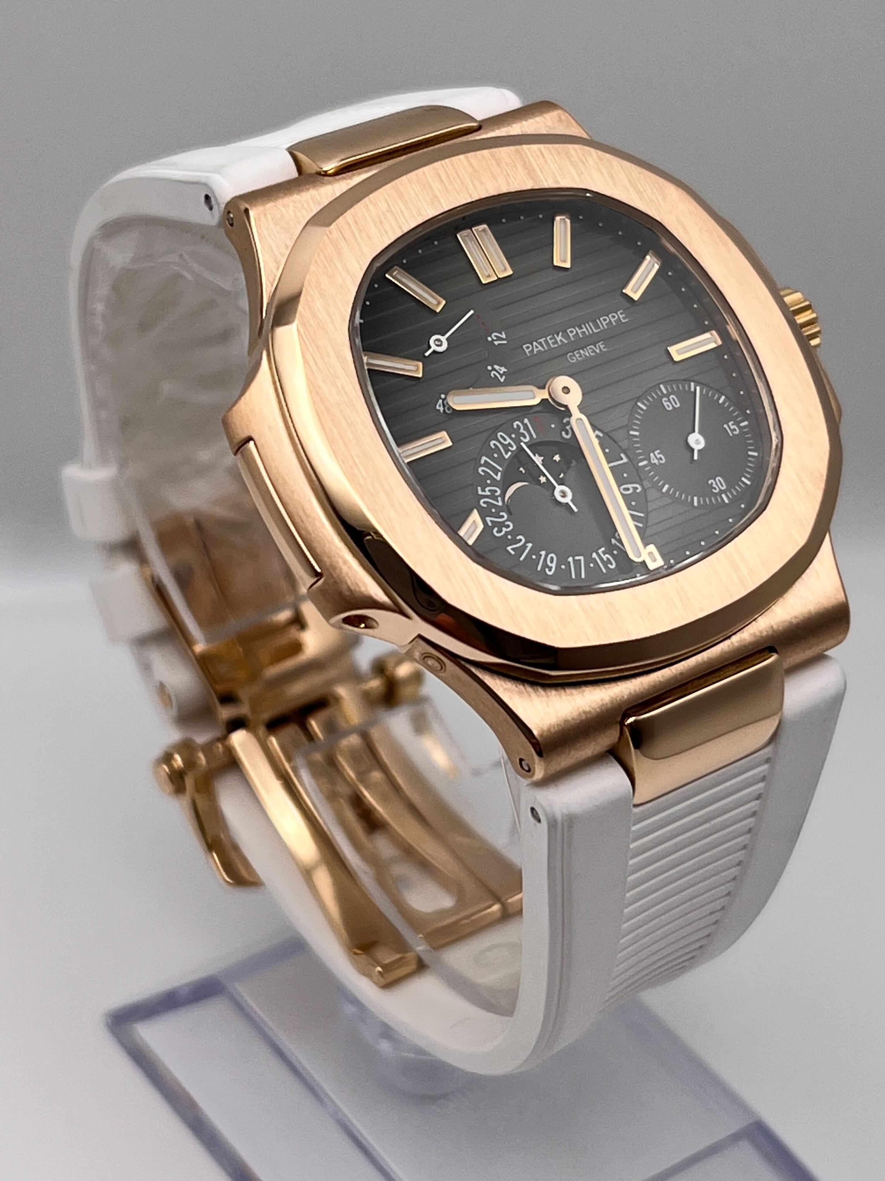 Patek Philippe Nautilus Moon Phase Rose Gold 5712R-001【1:1 Replica】