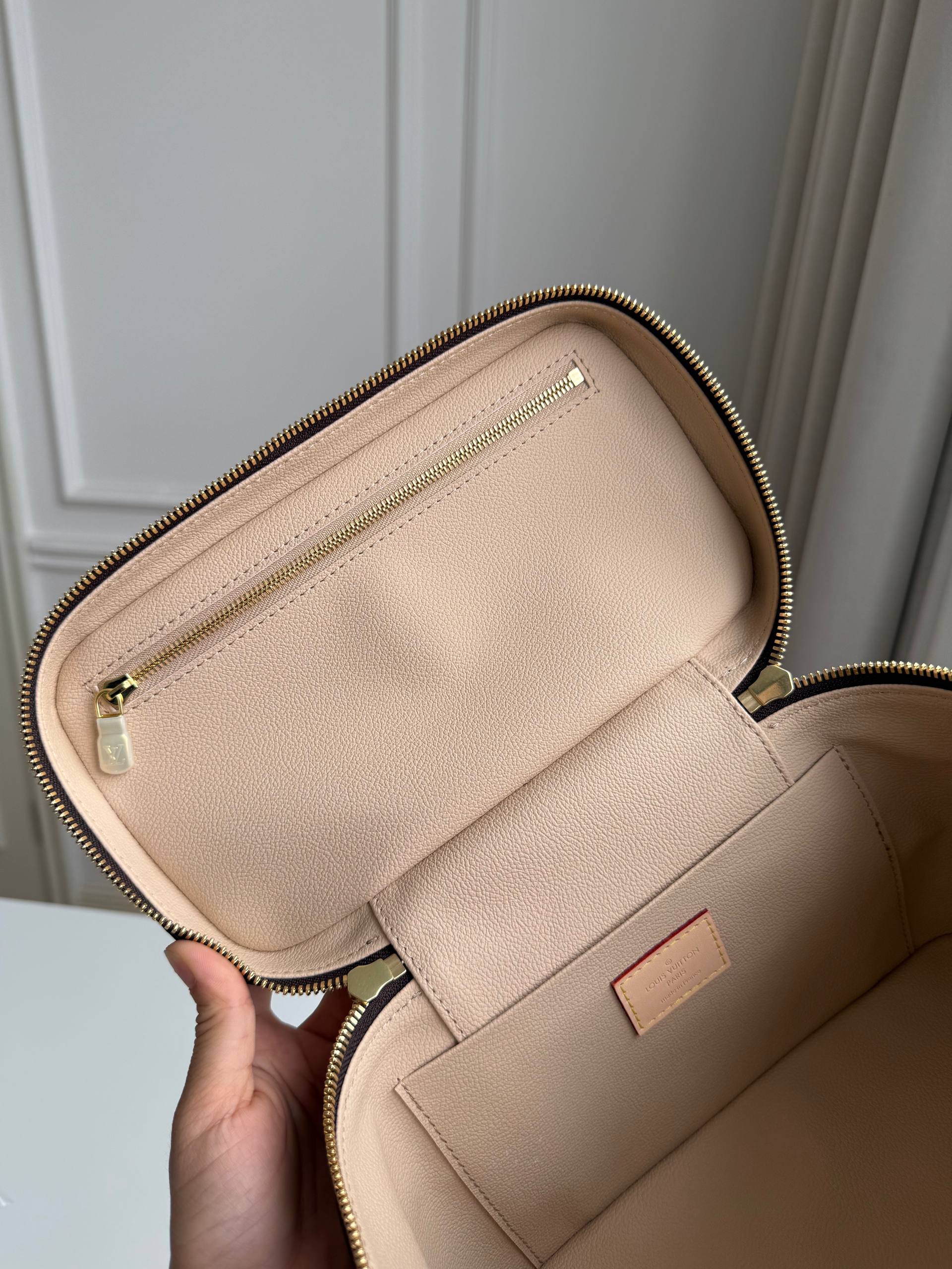 LV Monogram Handheld Cosmetic Vanity Case Bag