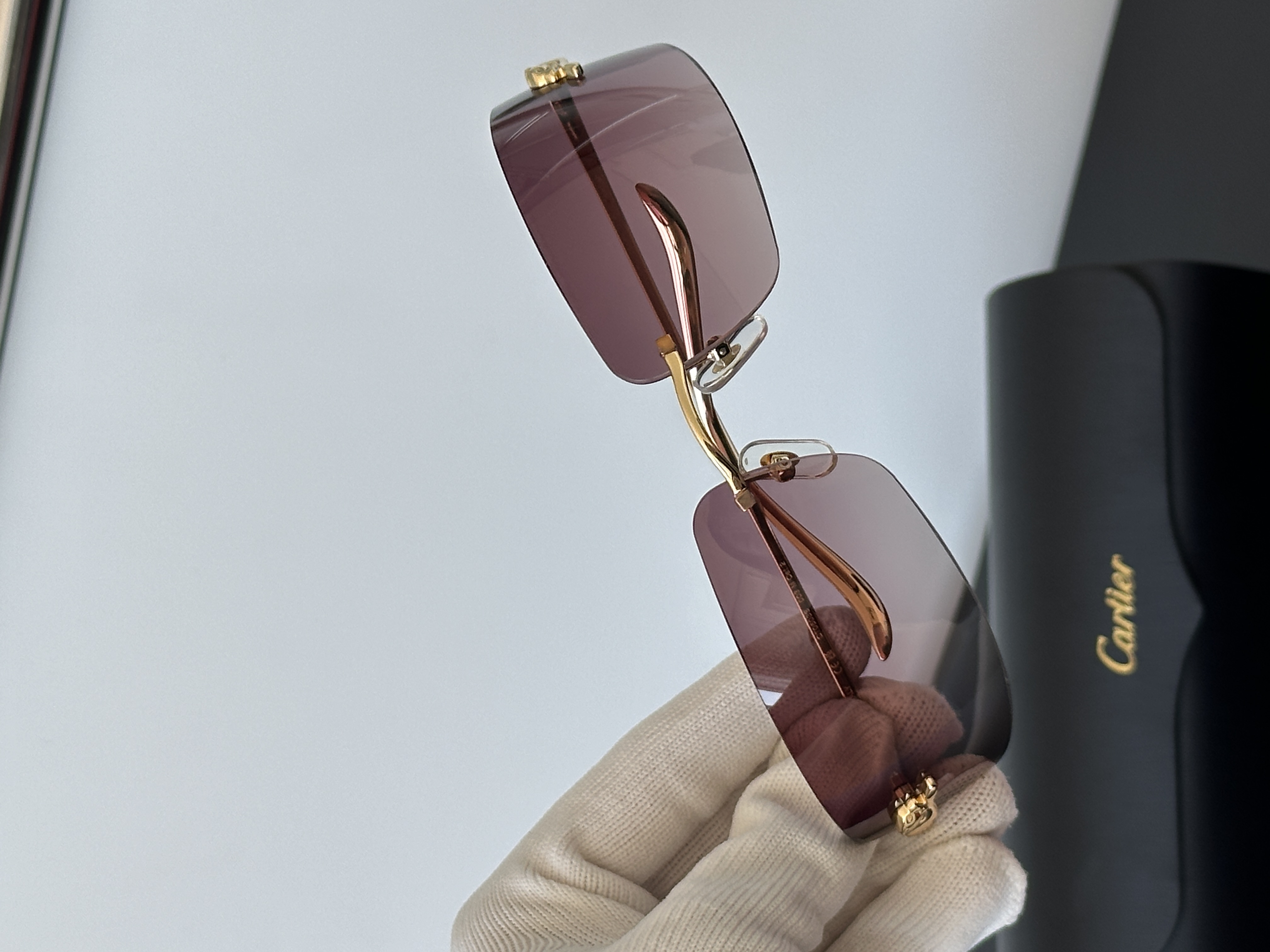 Cartier Panthère de Cartier Rimless Sunglasses with Panther Motif