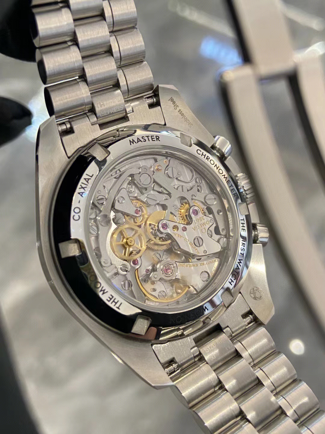 Omega Speedmaster Moonwatch Co-Axial Master Chronometer 42 MM 310.30.42.50.01.001