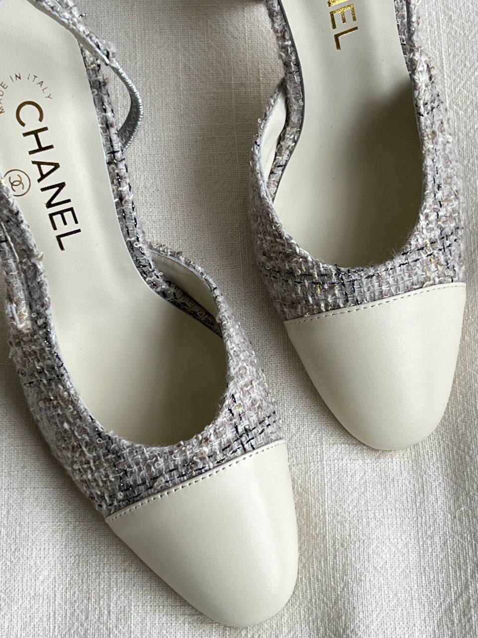 Chanel Grey Silver Tweed & Off-white Leather Slingback Block Heel Pumps