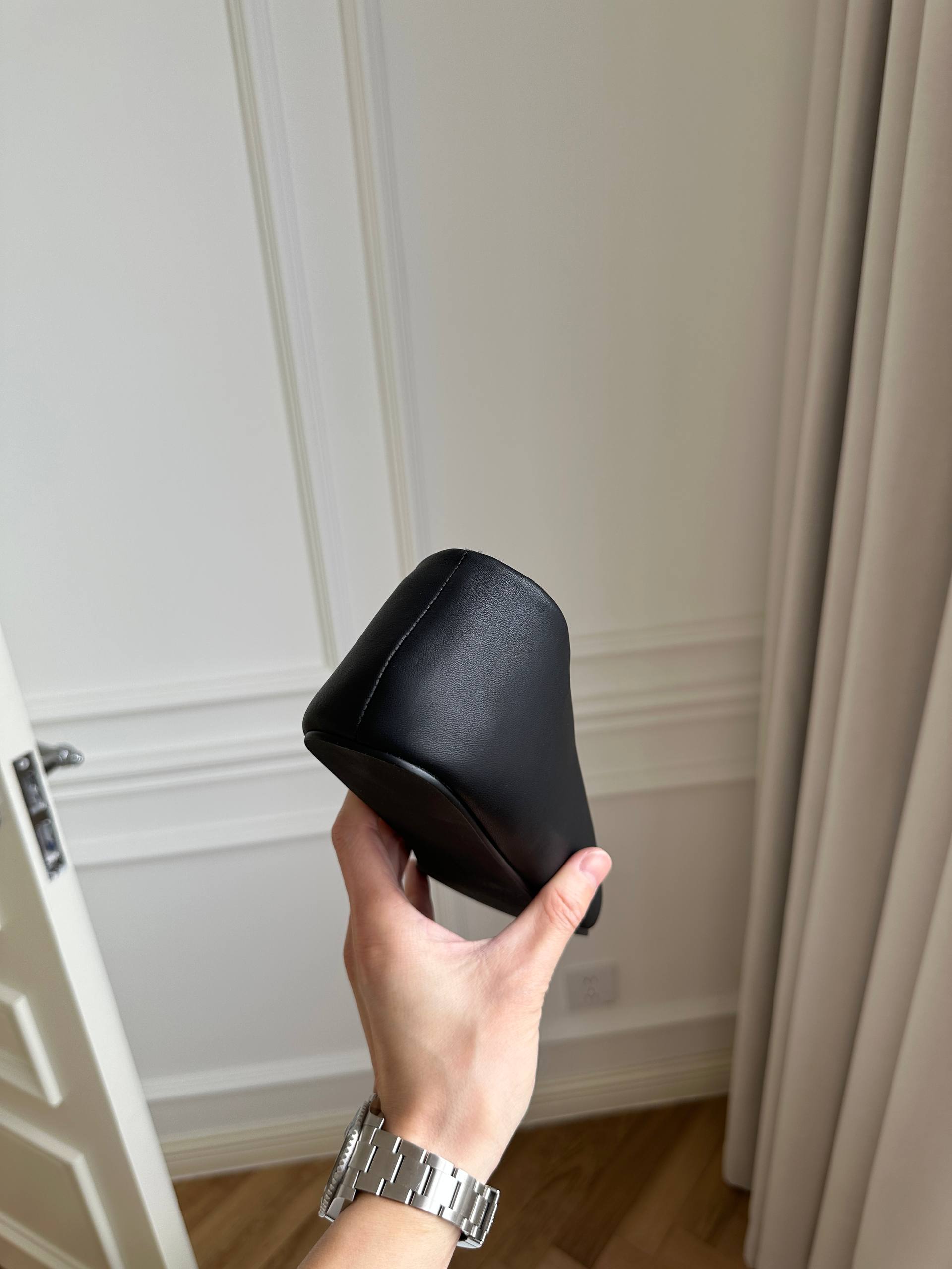 THE ROW Black Lambskin Shearling Lined V-Neck Slip-On Mules