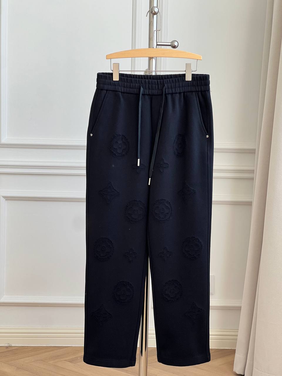 Streetwear Figure & Heart Print Back Pocket Drawstring Wide-Leg Sweatpants