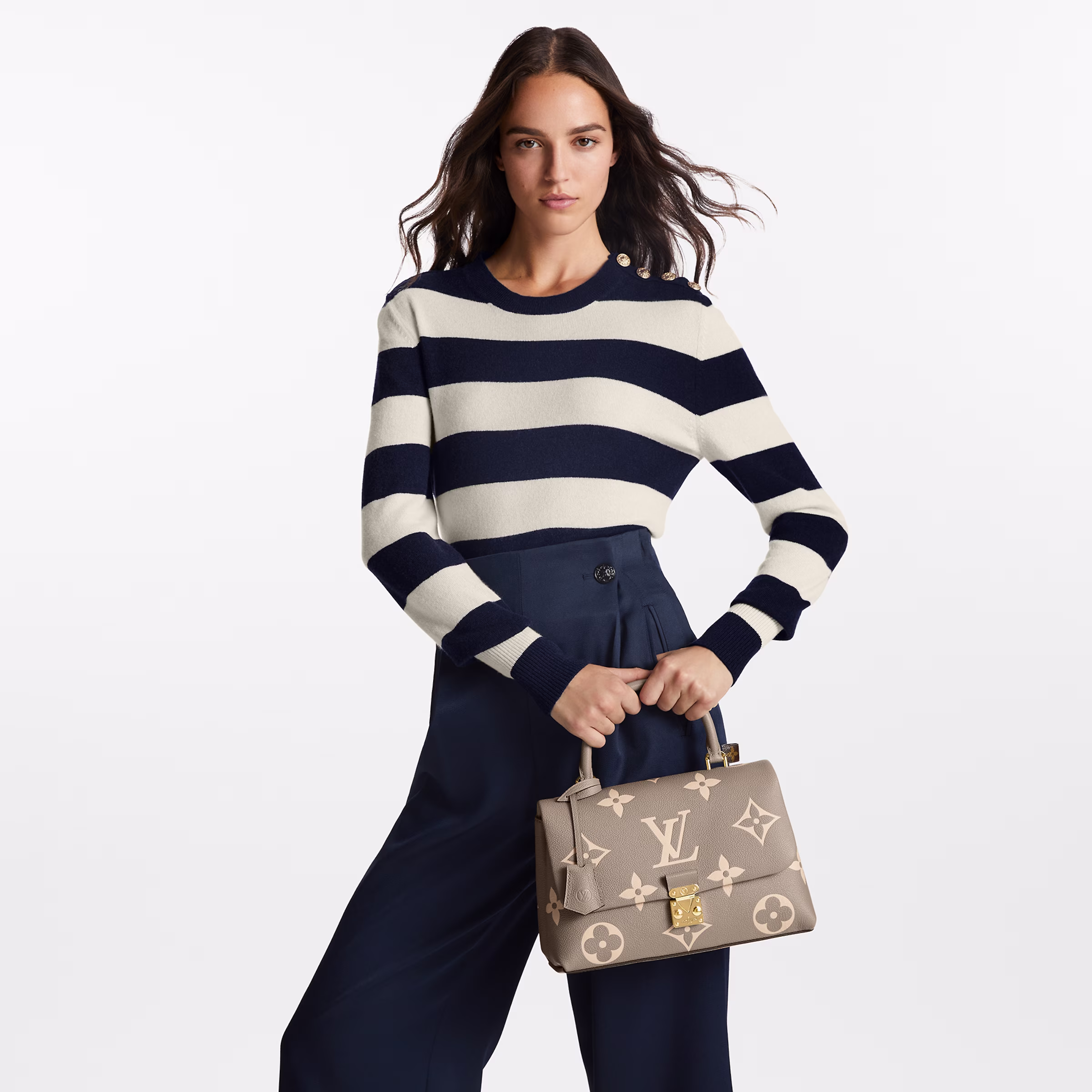 Louis Vuitton M46041 MADELEINE MM